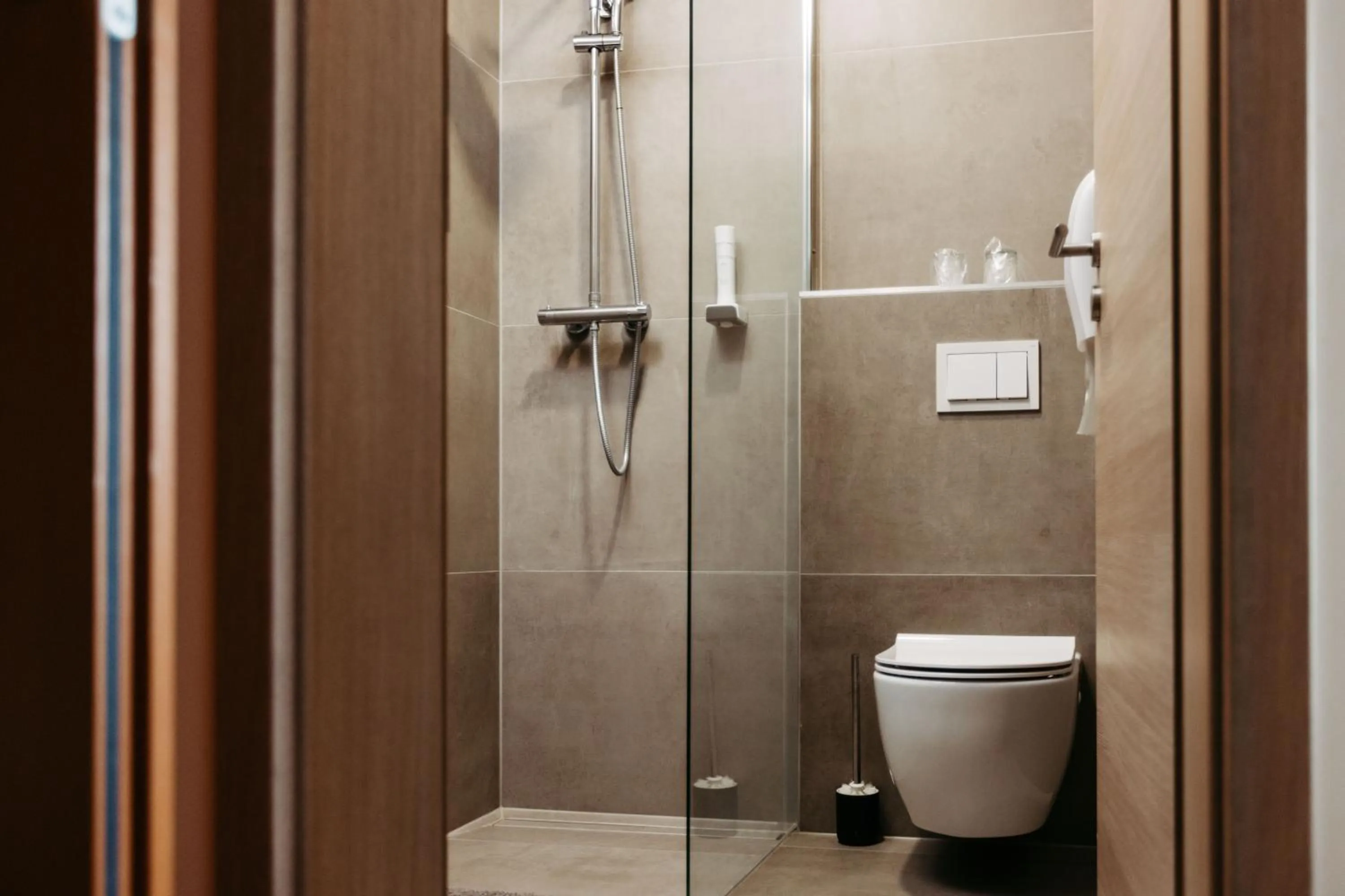 Shower in Hotel Murat