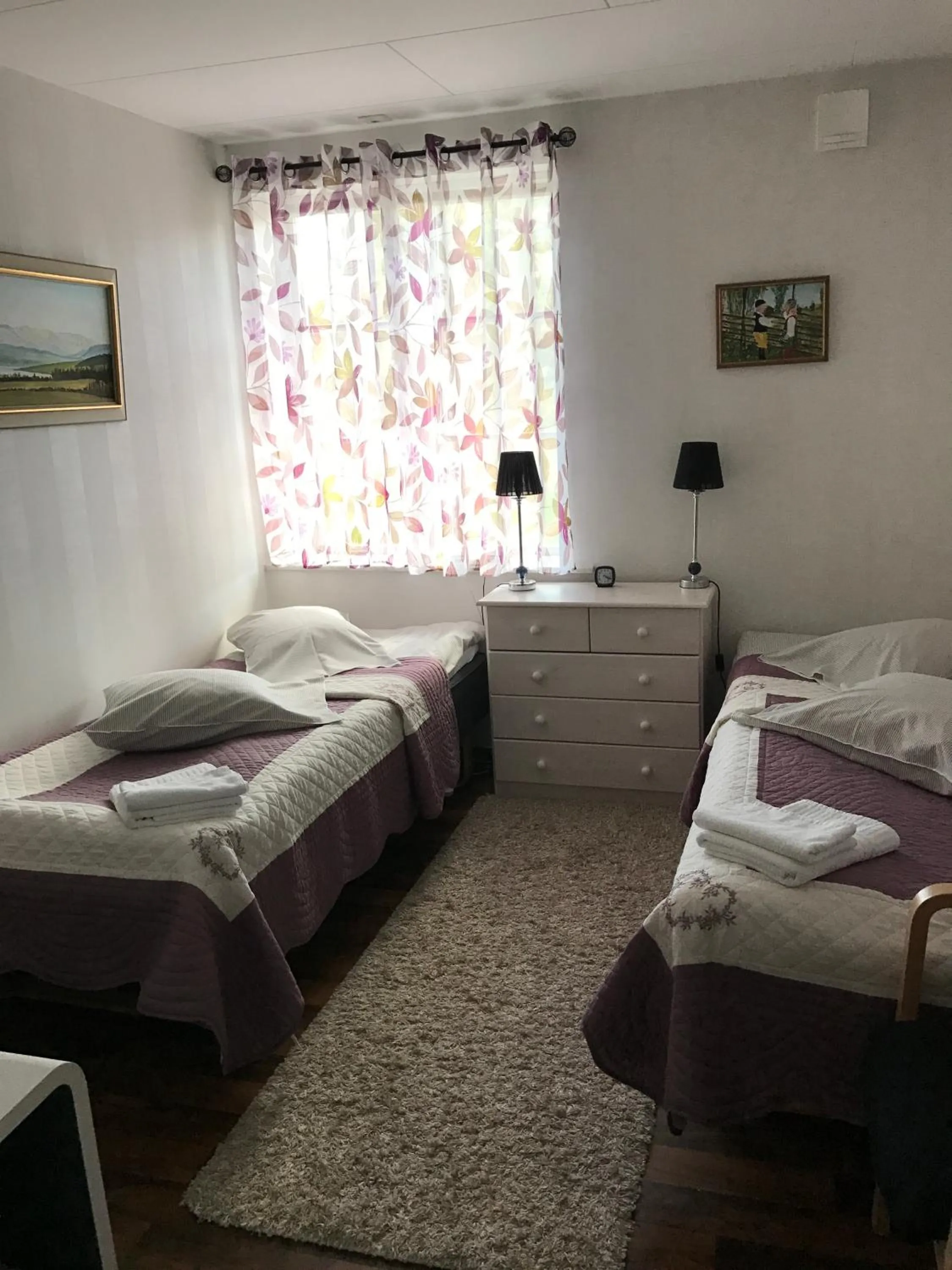 Day, Bed in Hedemora Logi