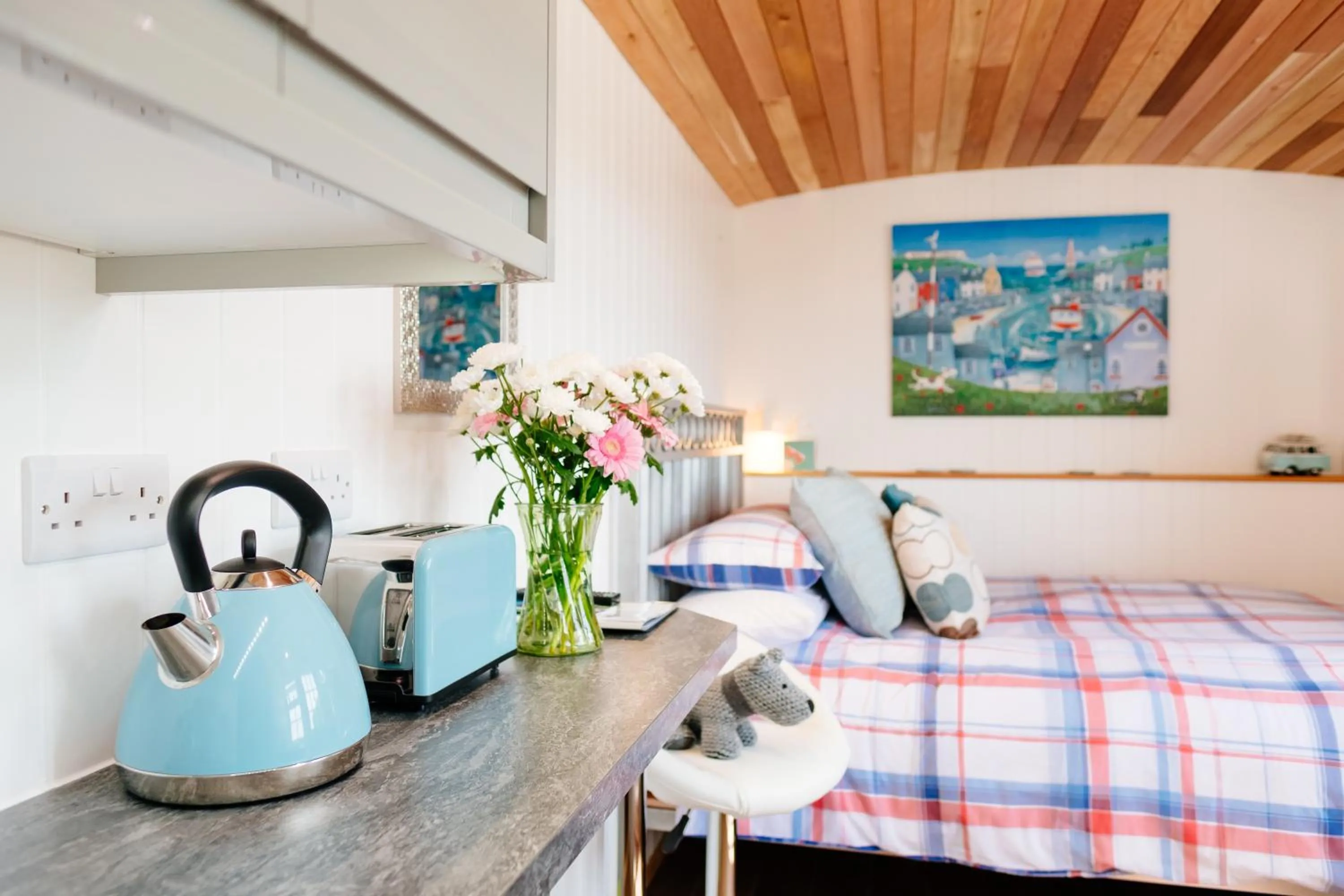 Bed in Mount View Overnight Accommodation