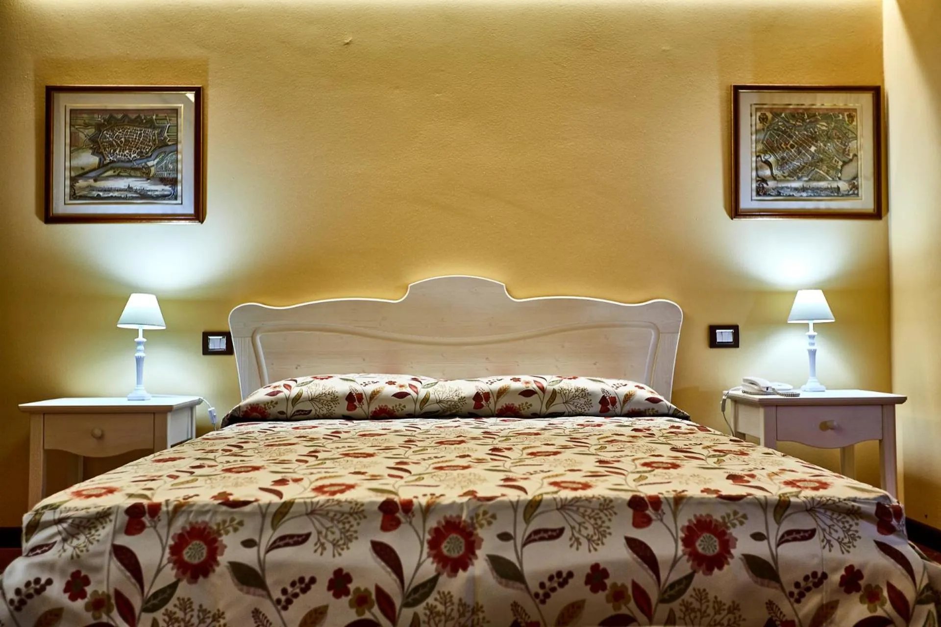 Bed in Albergo Trattoria Il Leone
