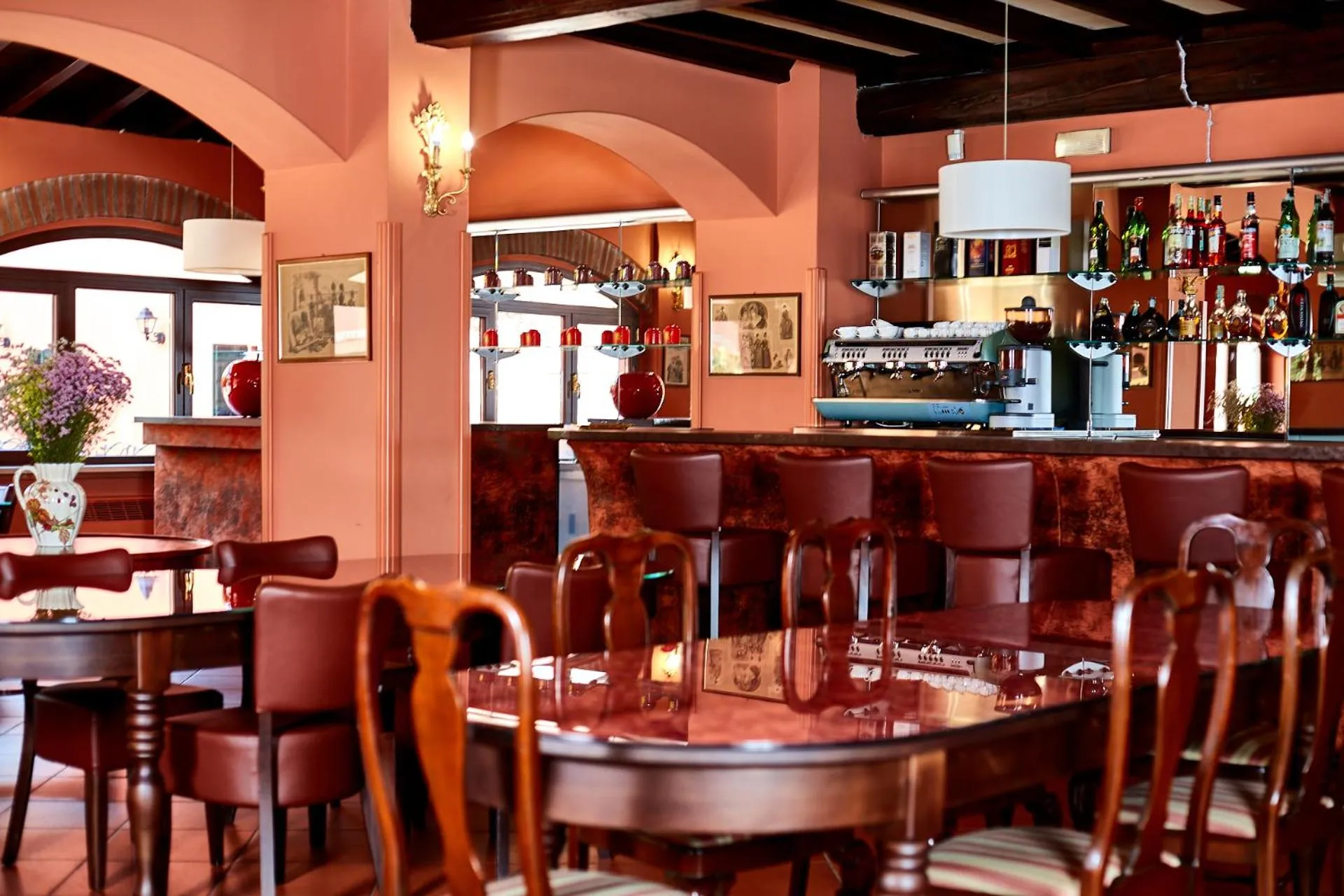 Restaurant/places to eat in Albergo Trattoria Il Leone
