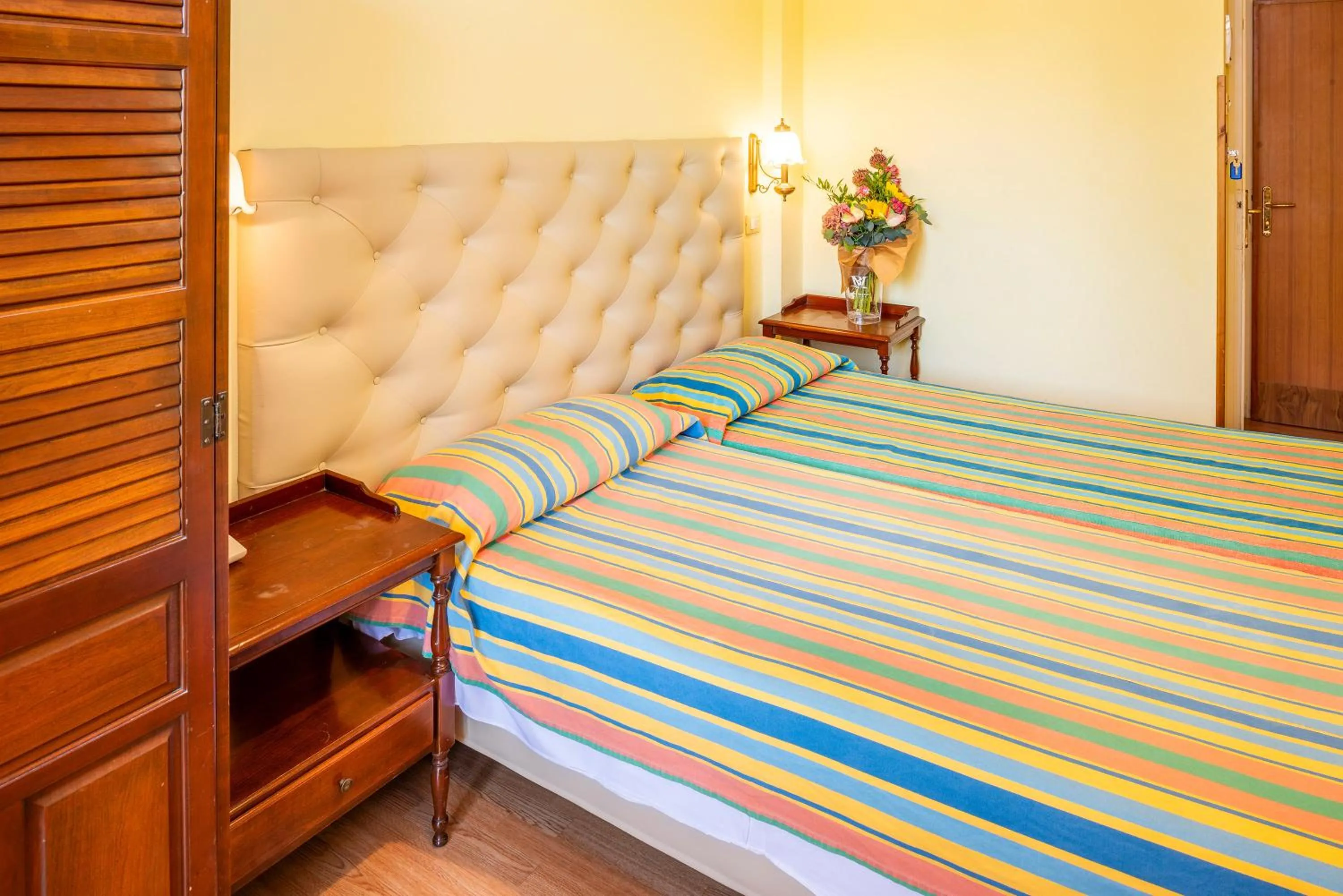 Bedroom, Bed in Hotel Palme & Suite