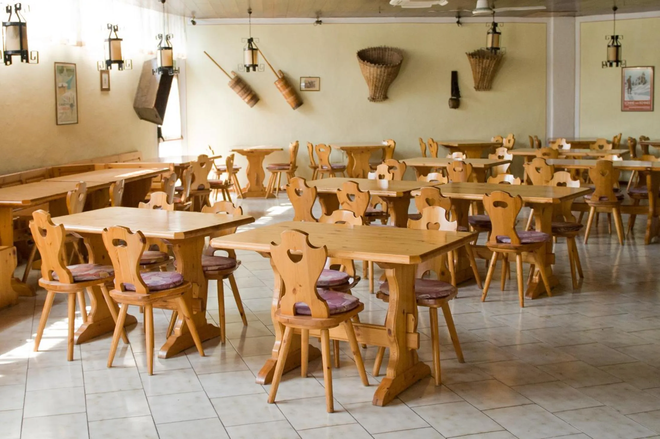 Restaurant/places to eat in Hotel Palme & Suite