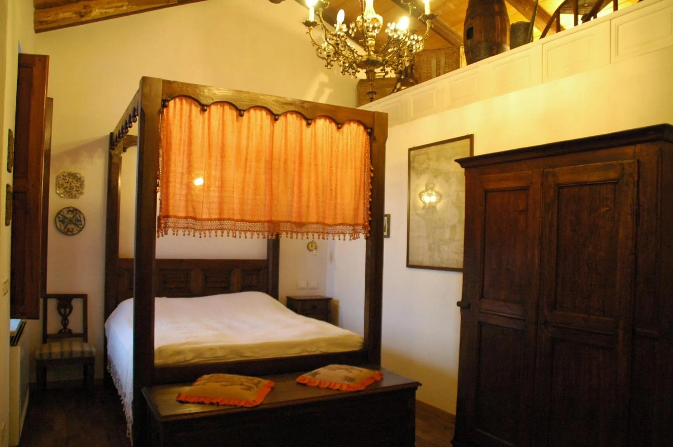 La Corte Di Gerardo