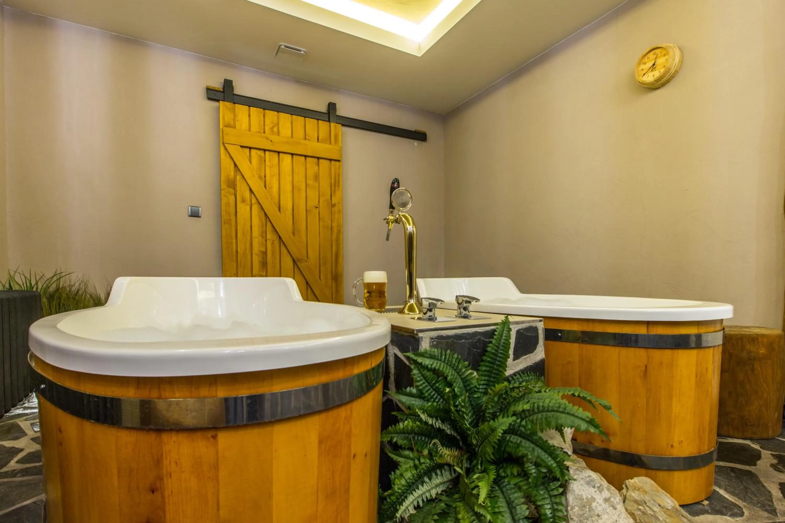 Hot Tub in Hotel Franz