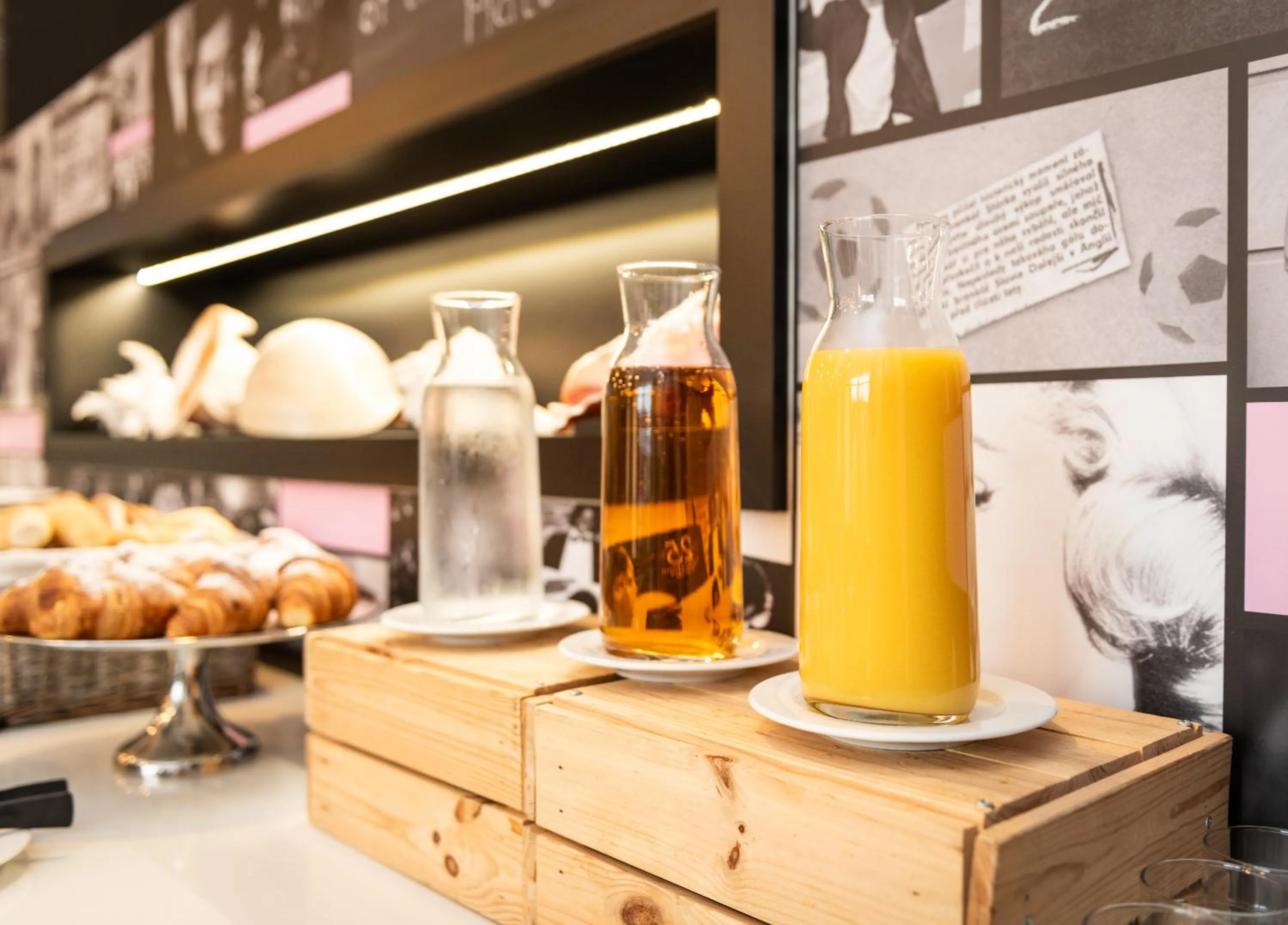 Buffet breakfast in Hotel Troja