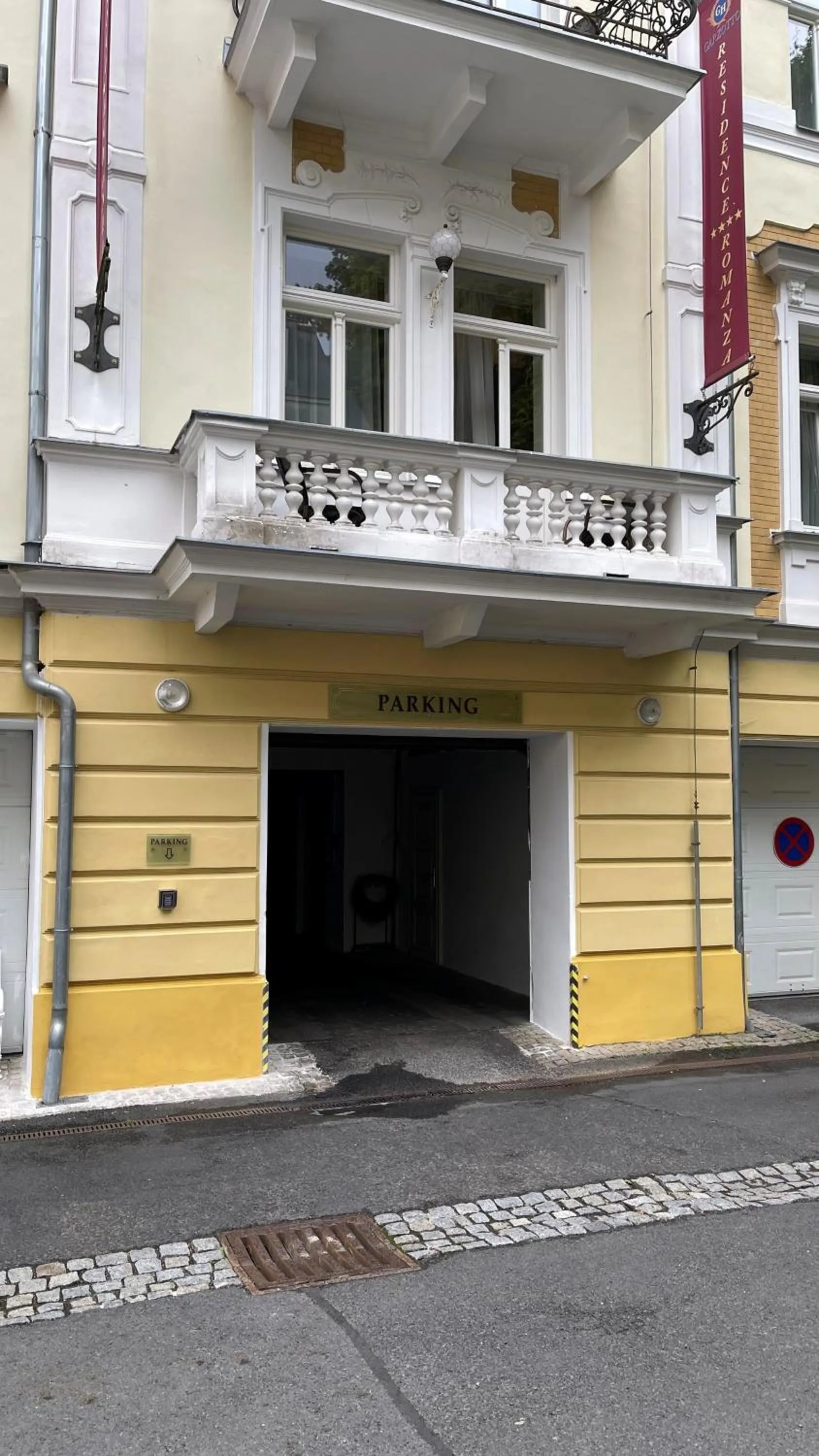 Parking in Residence Romanza