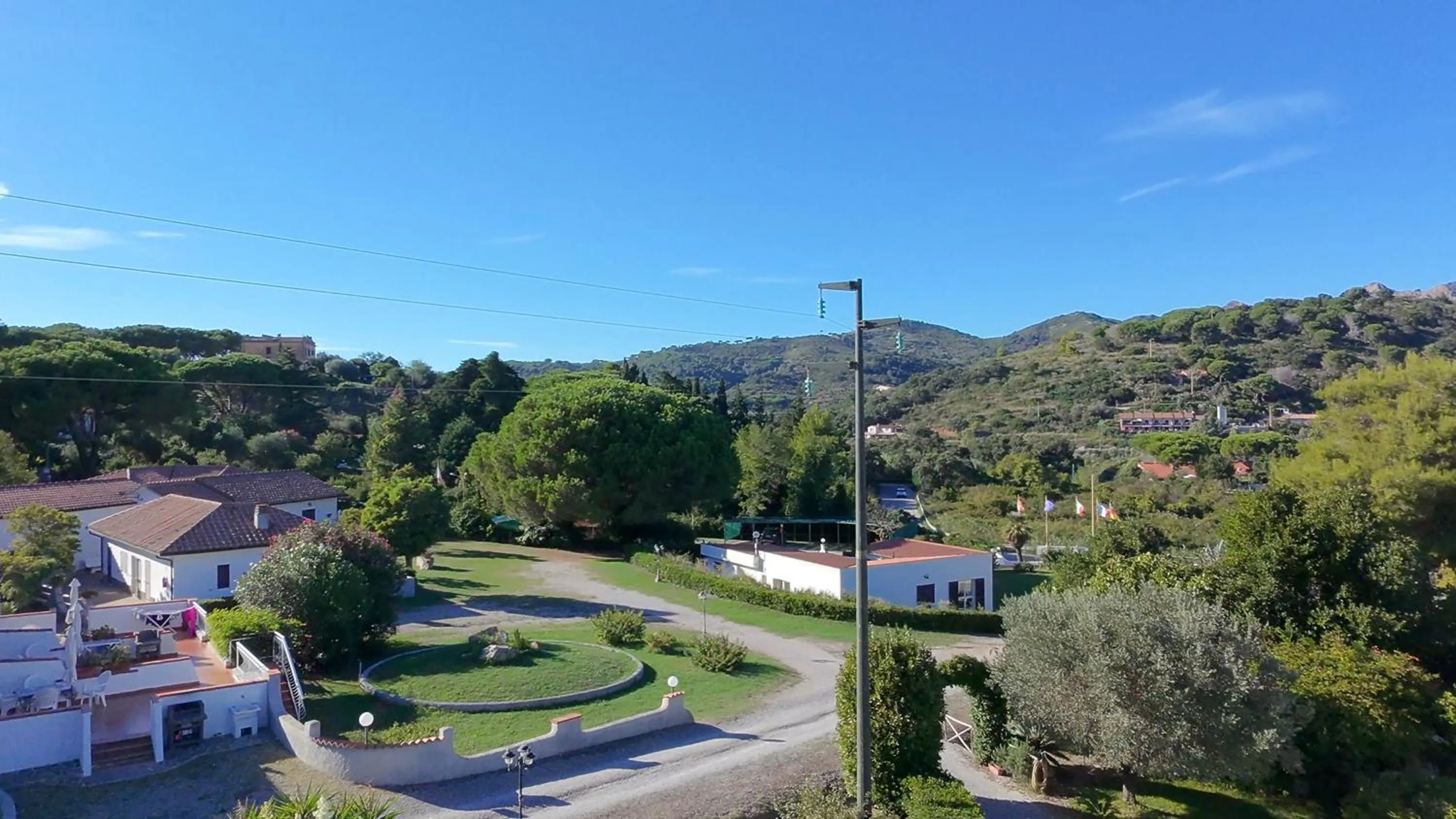 Property building in Baia Azzurra