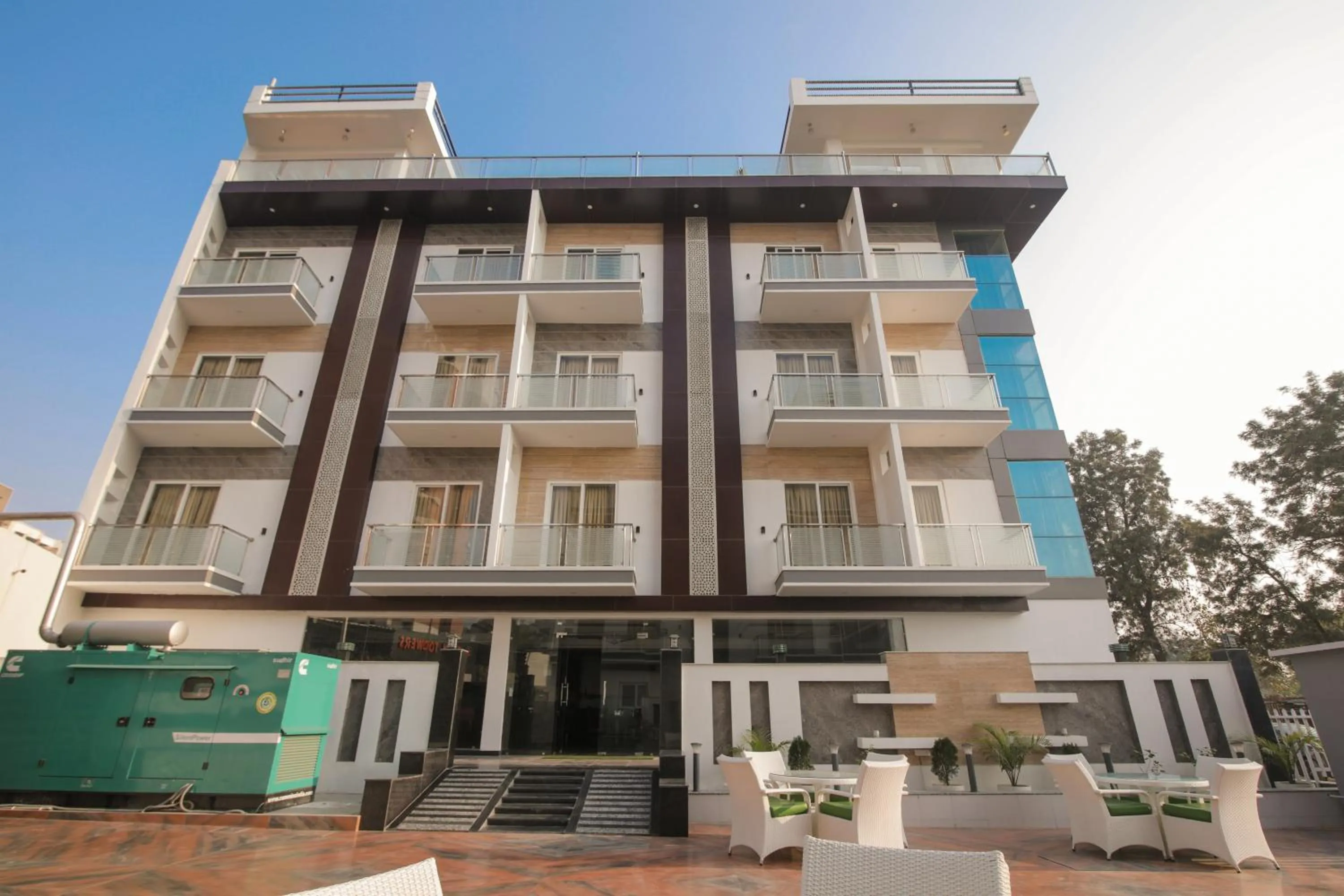 Property building in Twin Towers