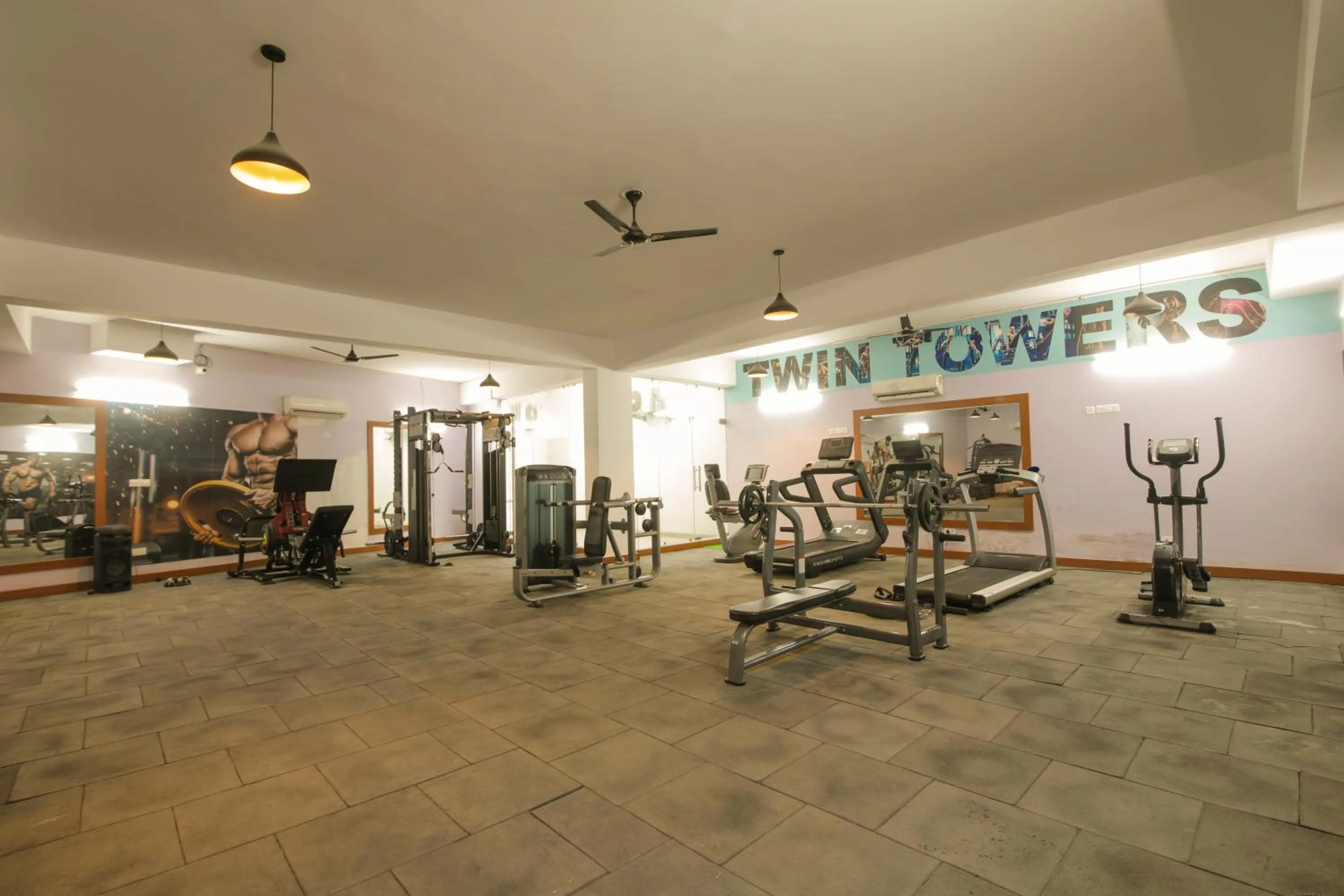 Fitness centre/facilities in Twin Towers
