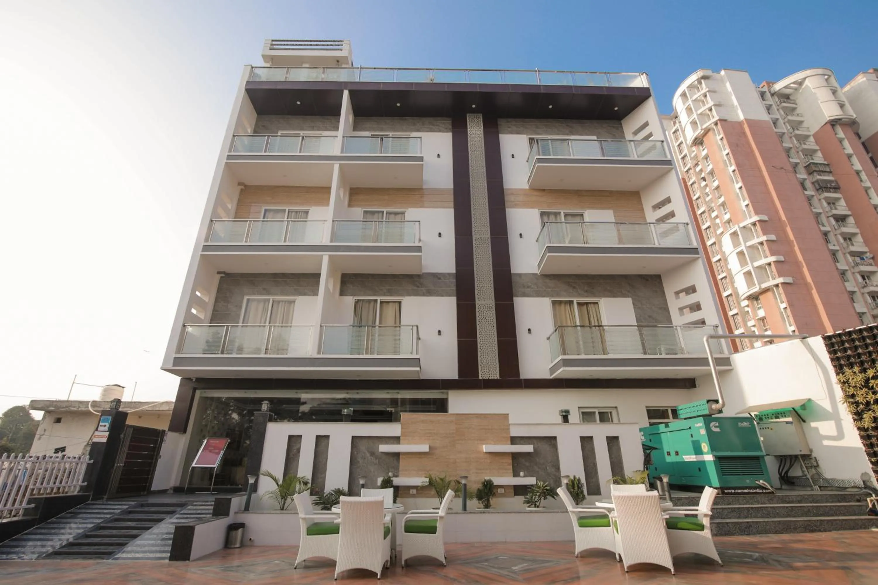 Property building in Twin Towers