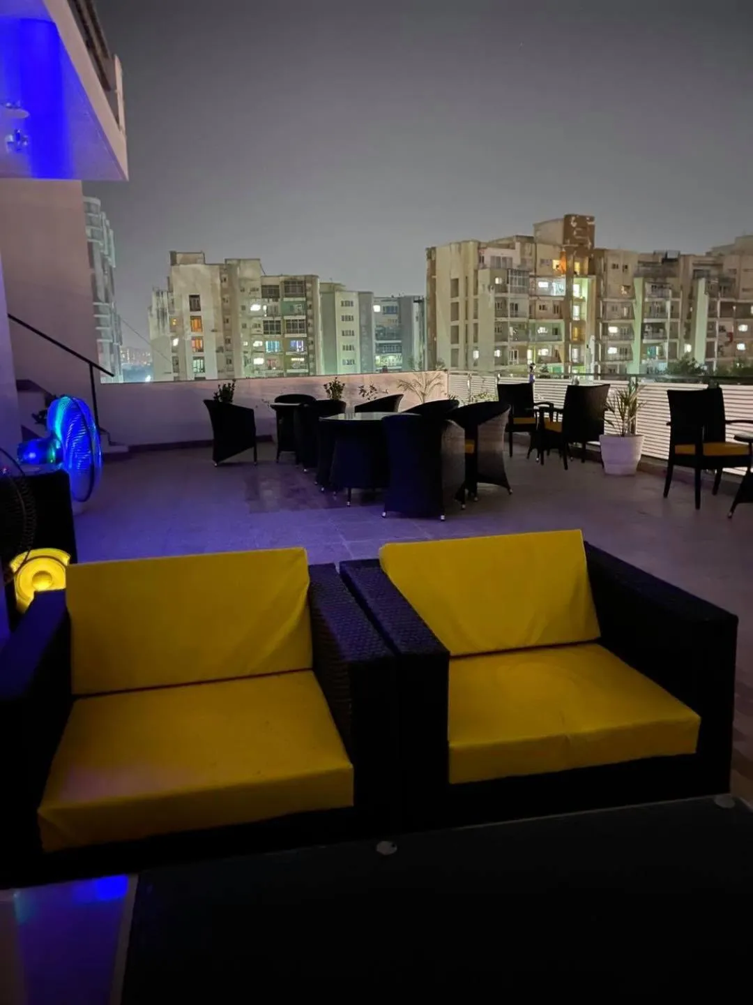 Lounge or bar in Twin Towers