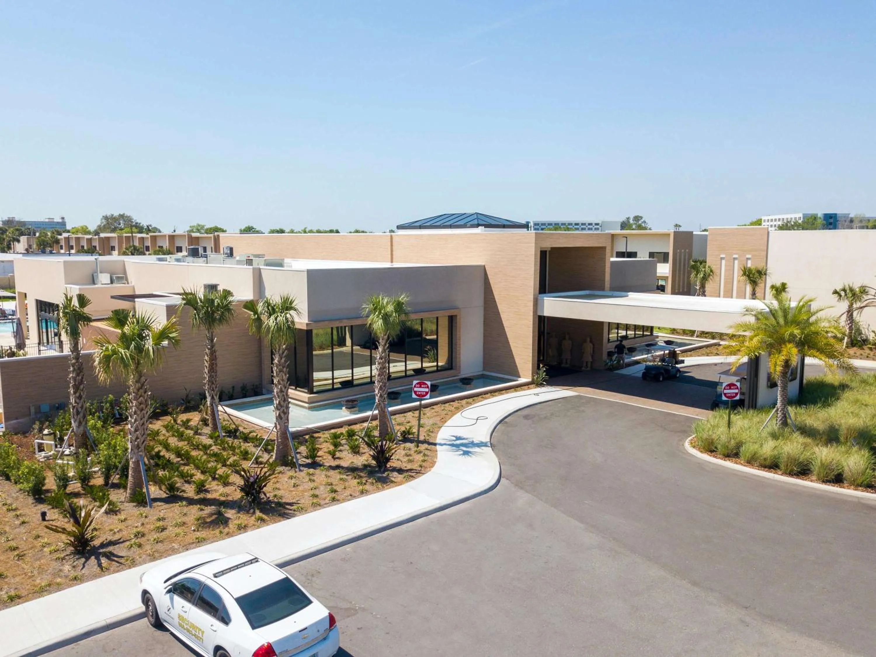 Gorgeous 4Bd Close to Disney @ Magic Village 7581