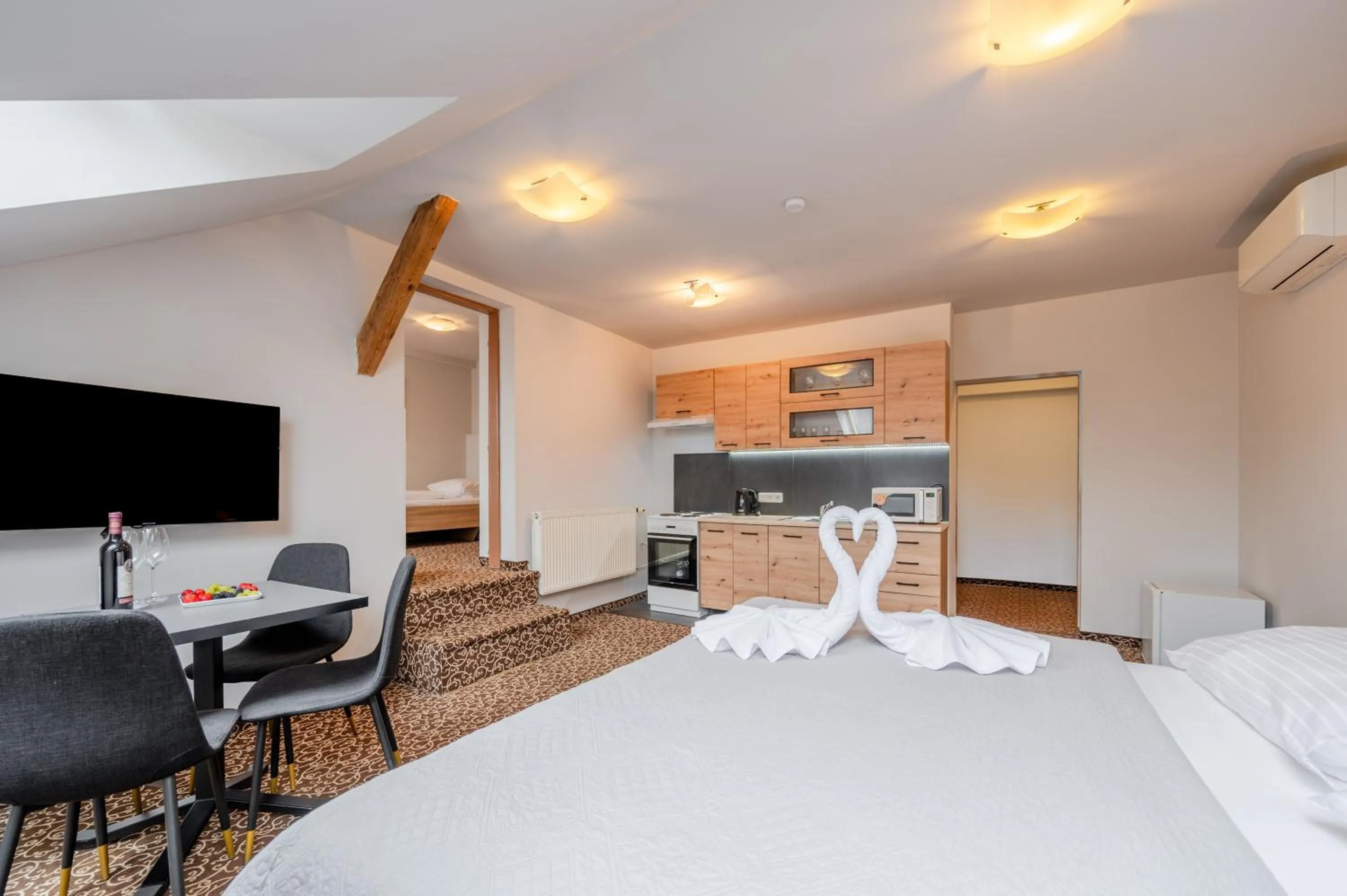 Photo of the whole room, Bed in Hotel Brixen