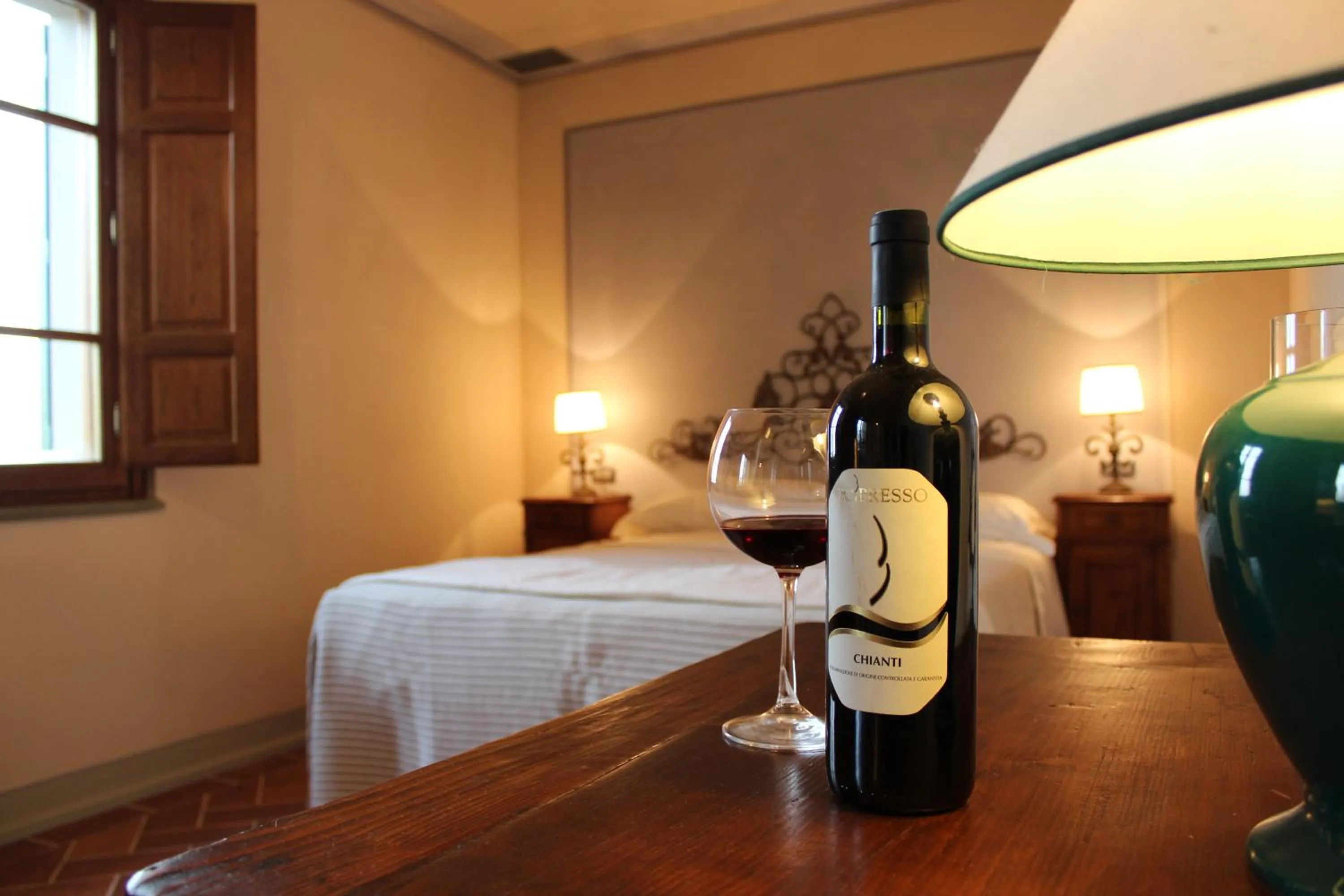 Bed in La Cantina Relais - Fattoria Il Cipresso