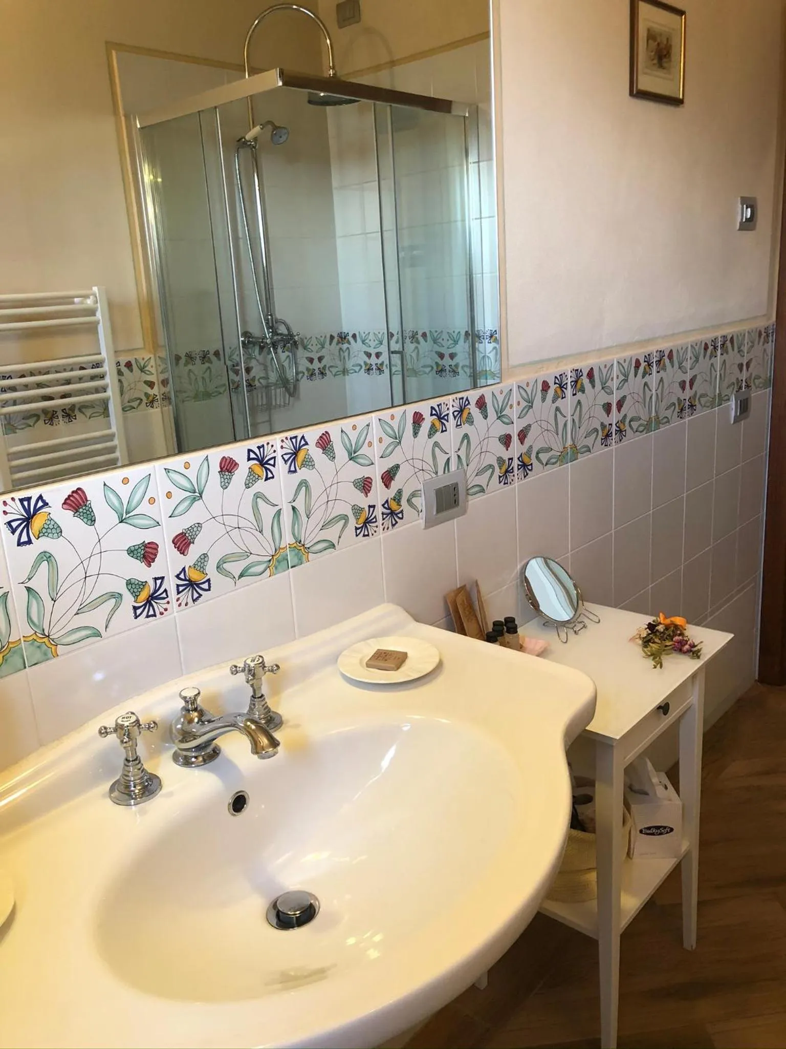 Bathroom in La Cantina Relais - Fattoria Il Cipresso