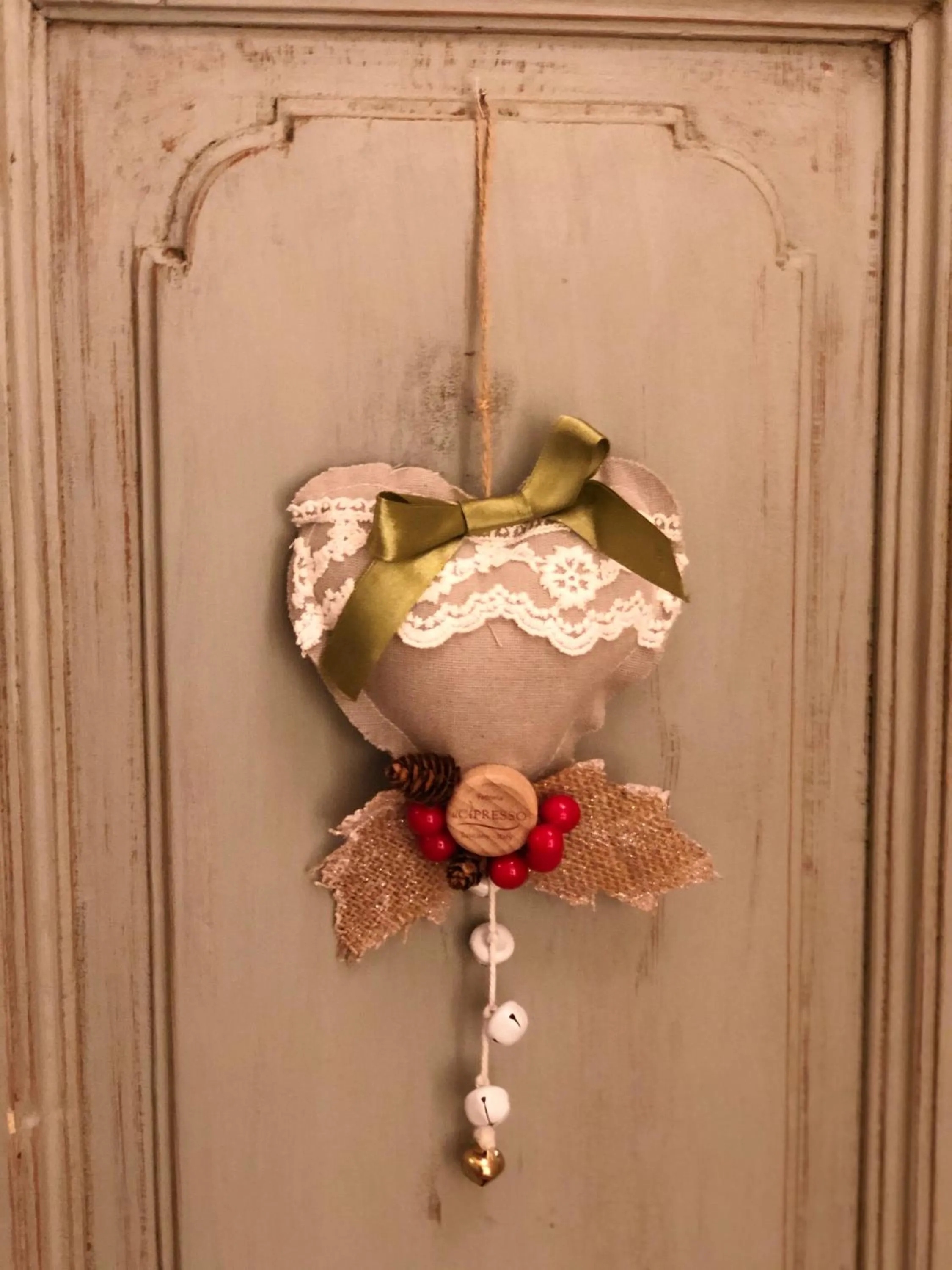 Decorative detail in La Cantina Relais - Fattoria Il Cipresso