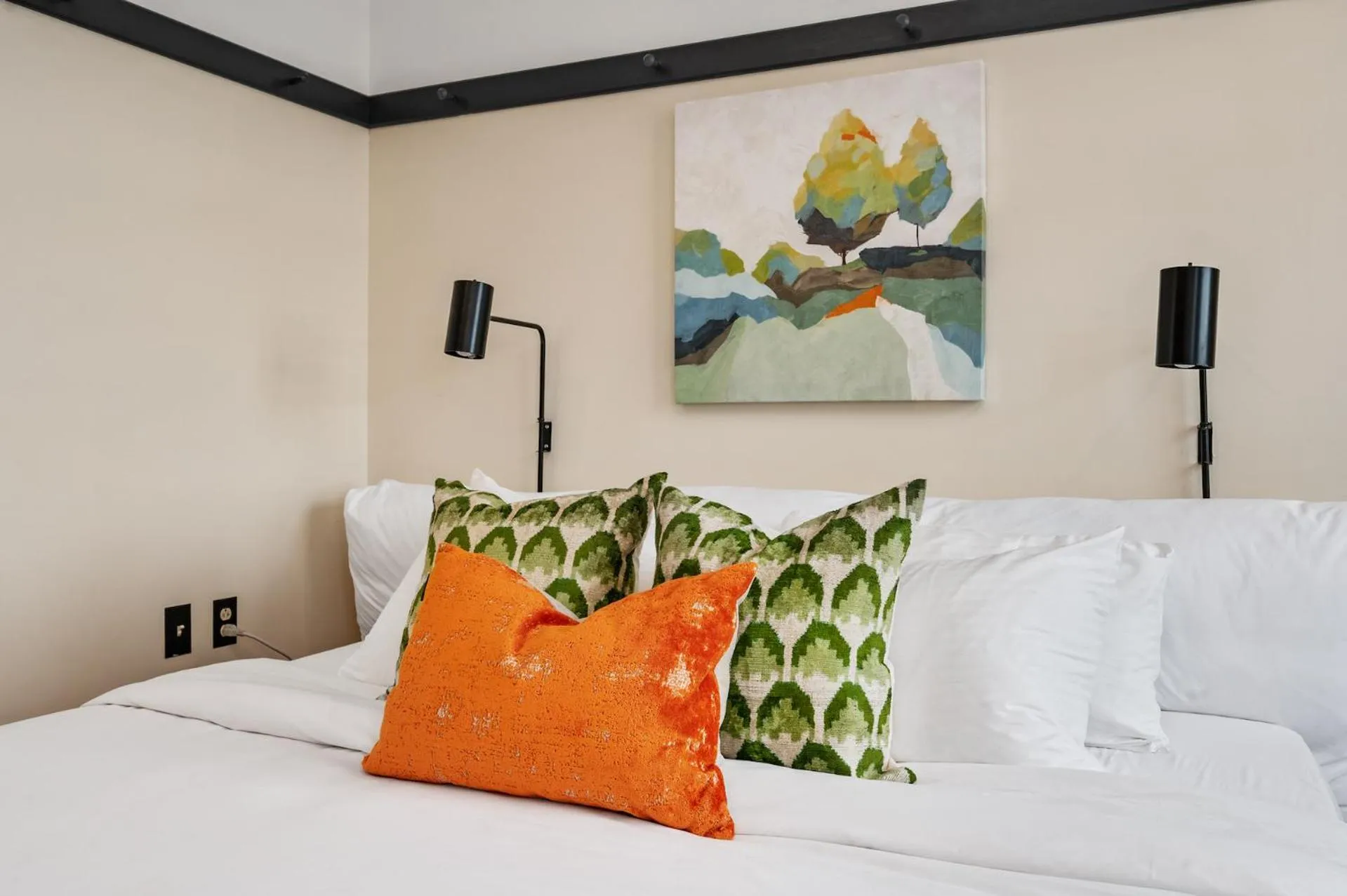 Bed in The Maverick by Kasa