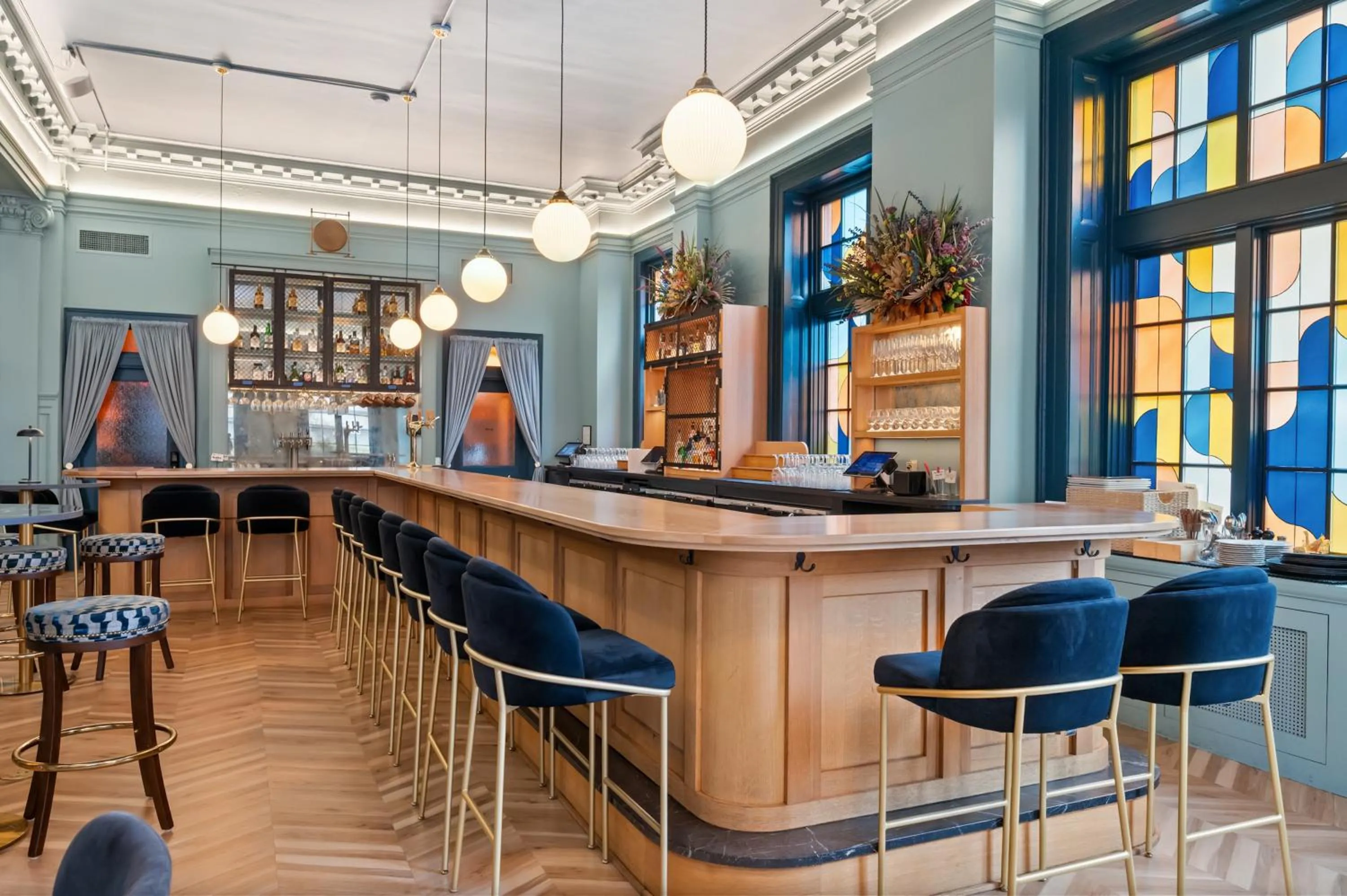 Lounge or bar in The Maverick by Kasa