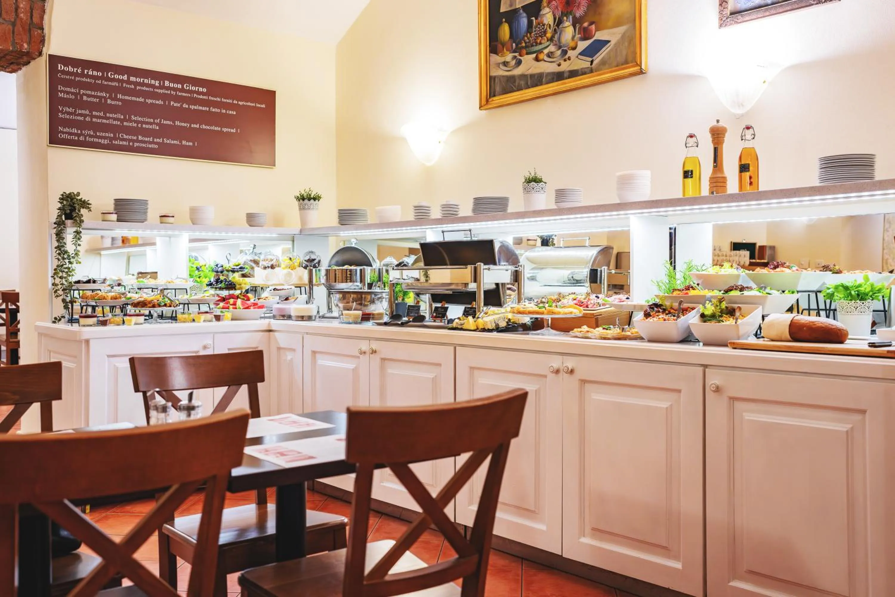 Buffet breakfast in Hotel St George - Czech Leading Hotels