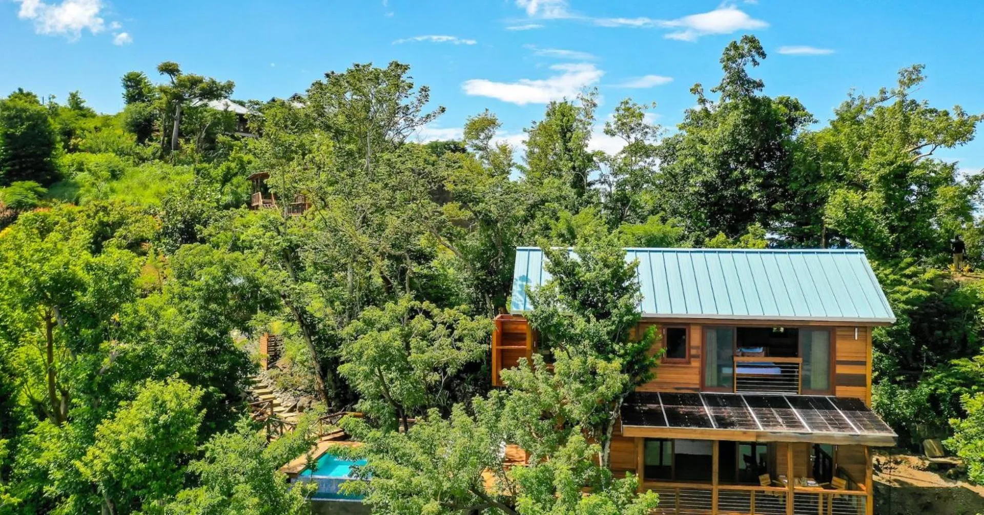 Bird's eye view in Secret Bay