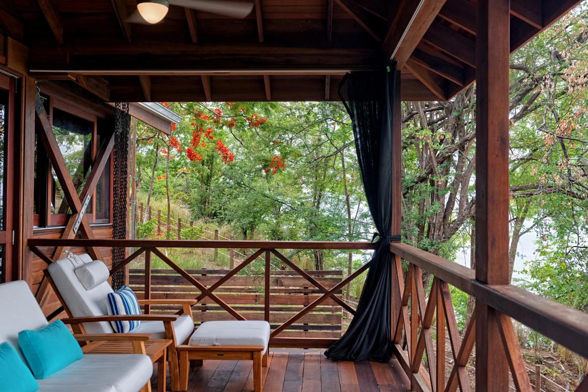 Balcony/Terrace in Secret Bay