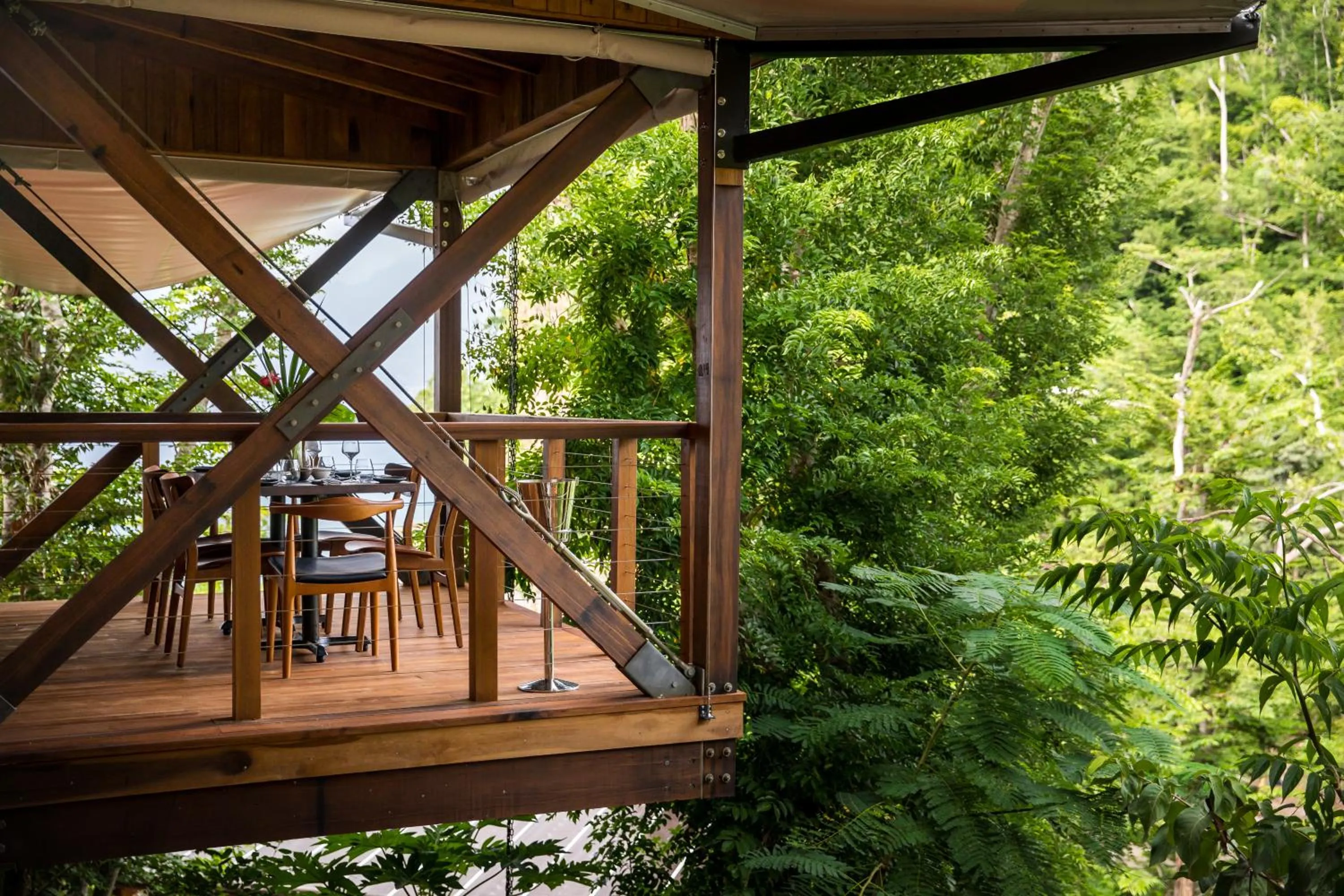 Restaurant/places to eat in Secret Bay