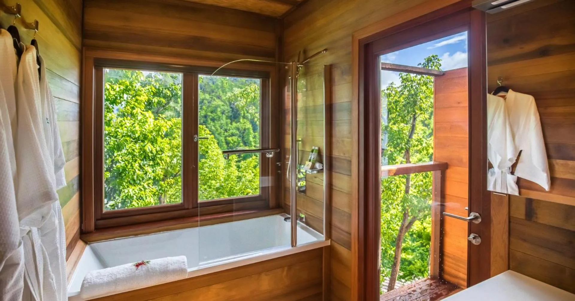 Bathroom in Secret Bay