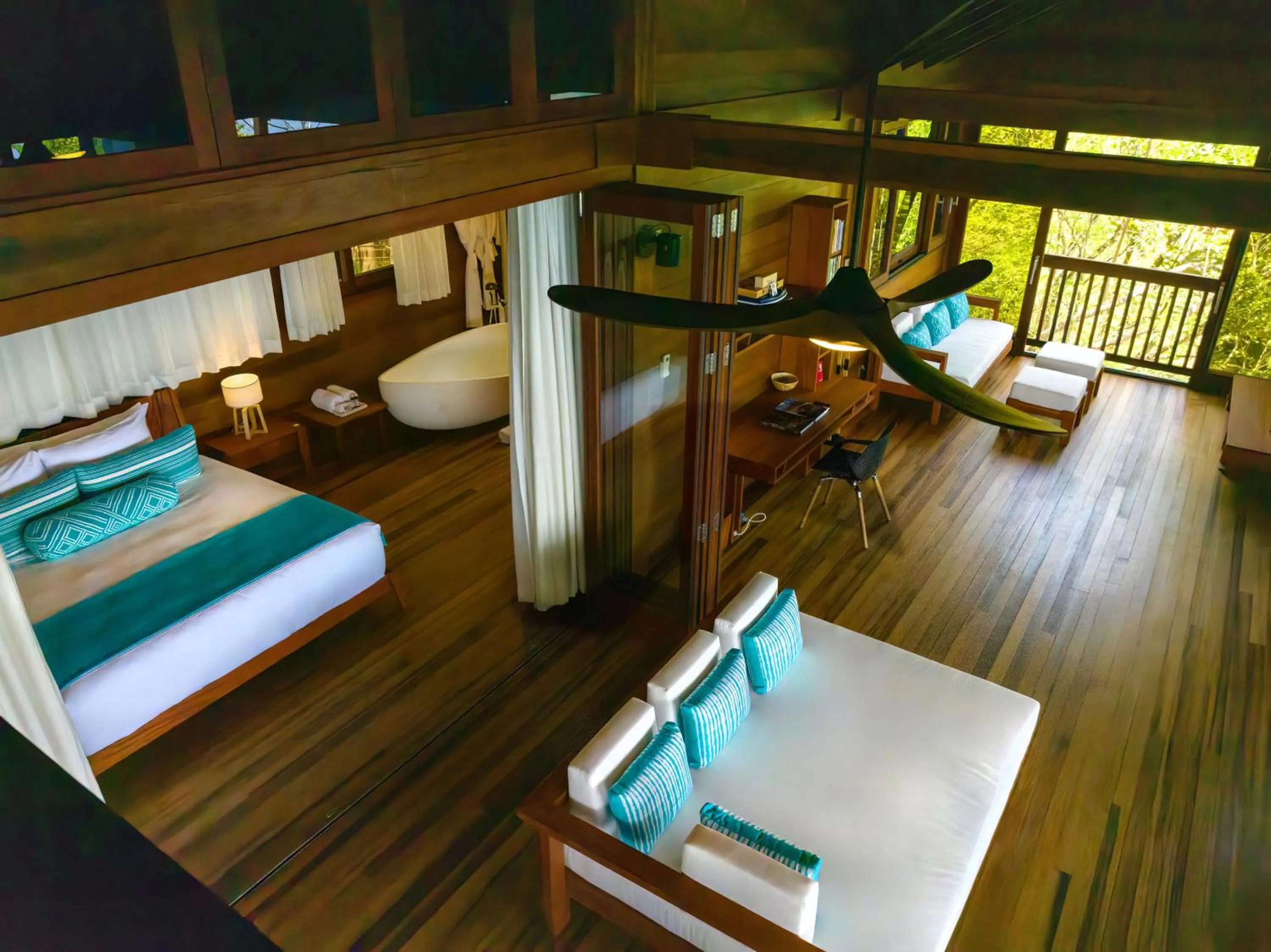 Living room, Bed in Secret Bay