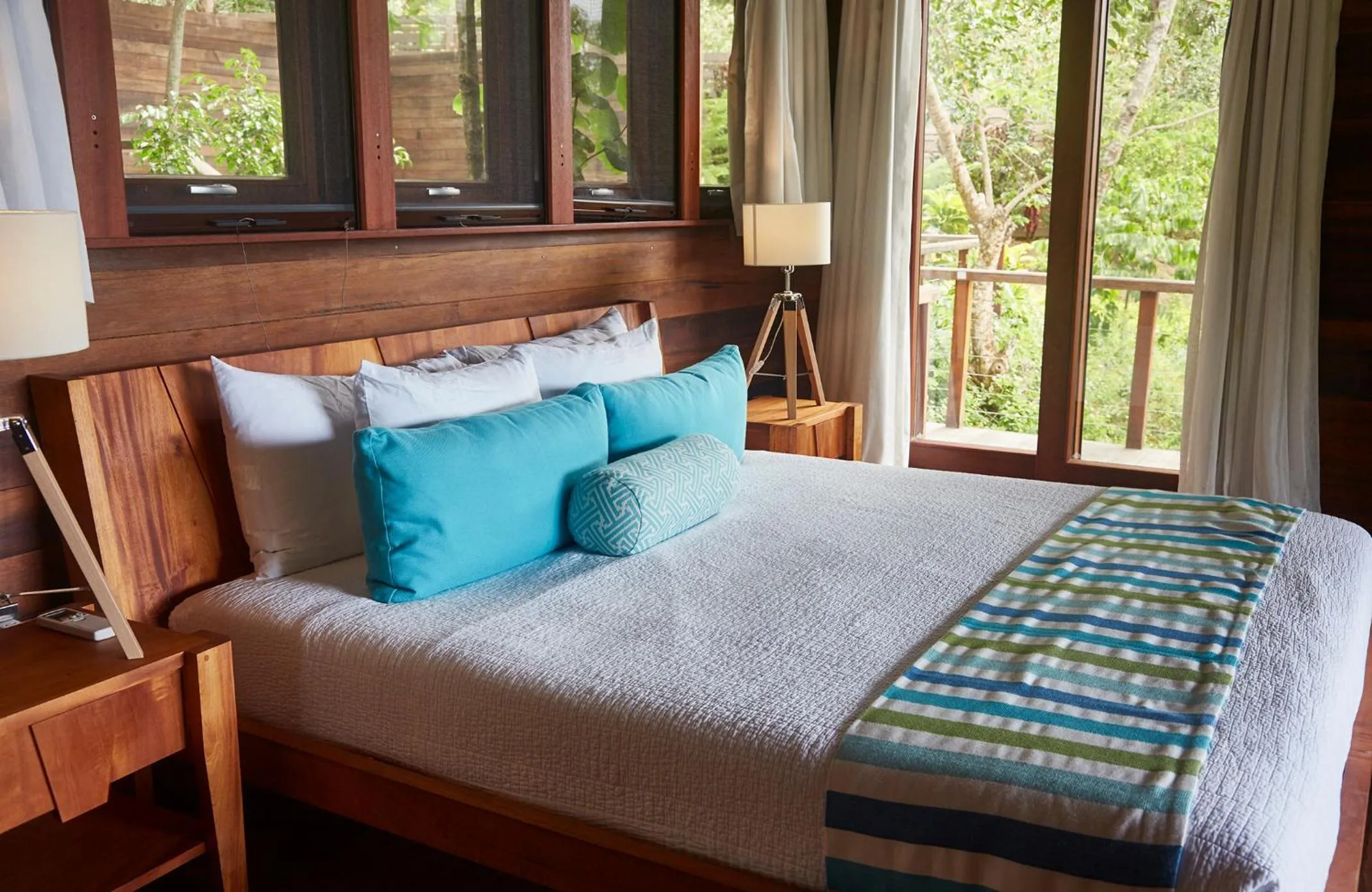 Bed in Secret Bay