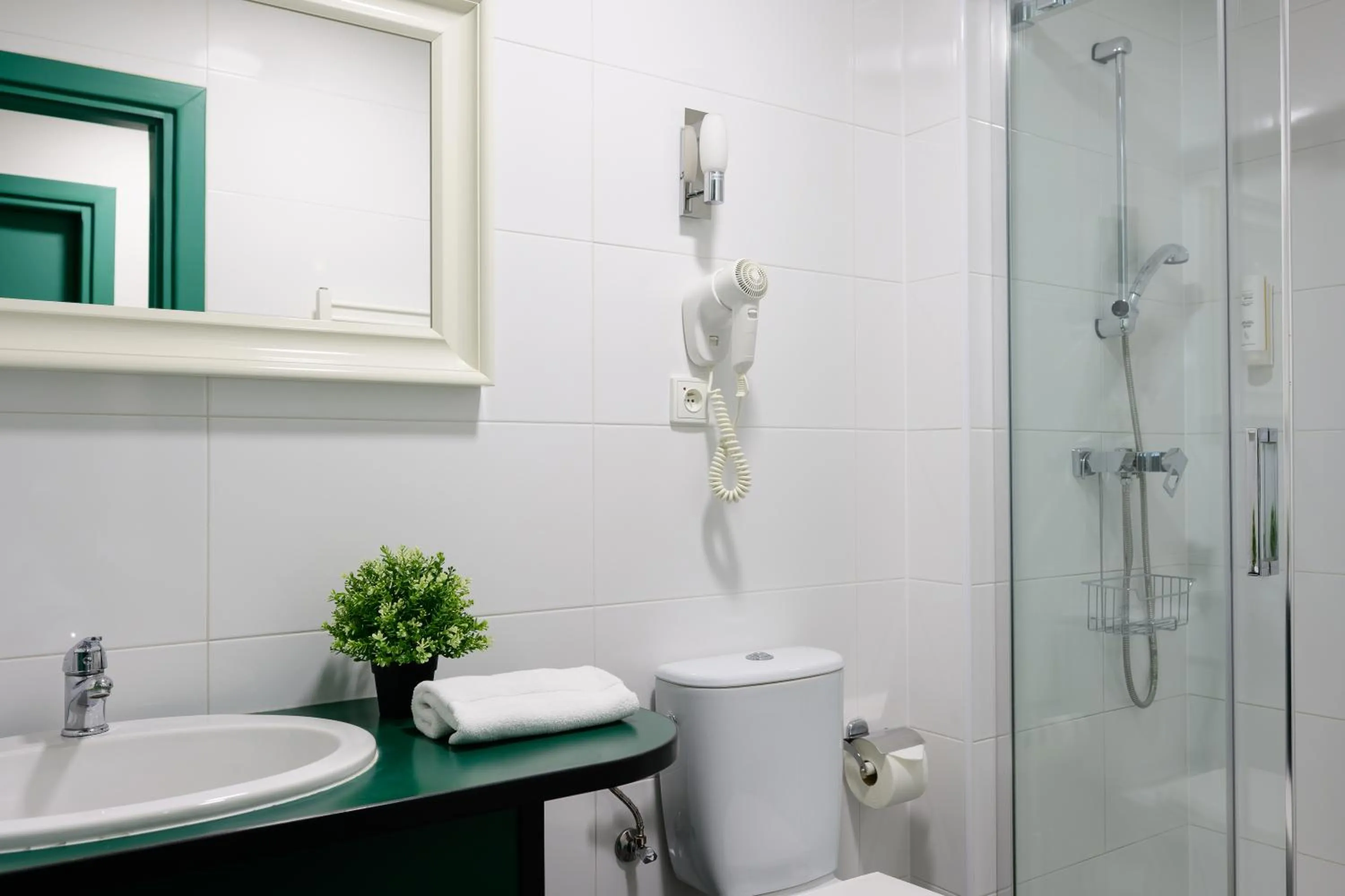 Shower in Hotel Malá Strana