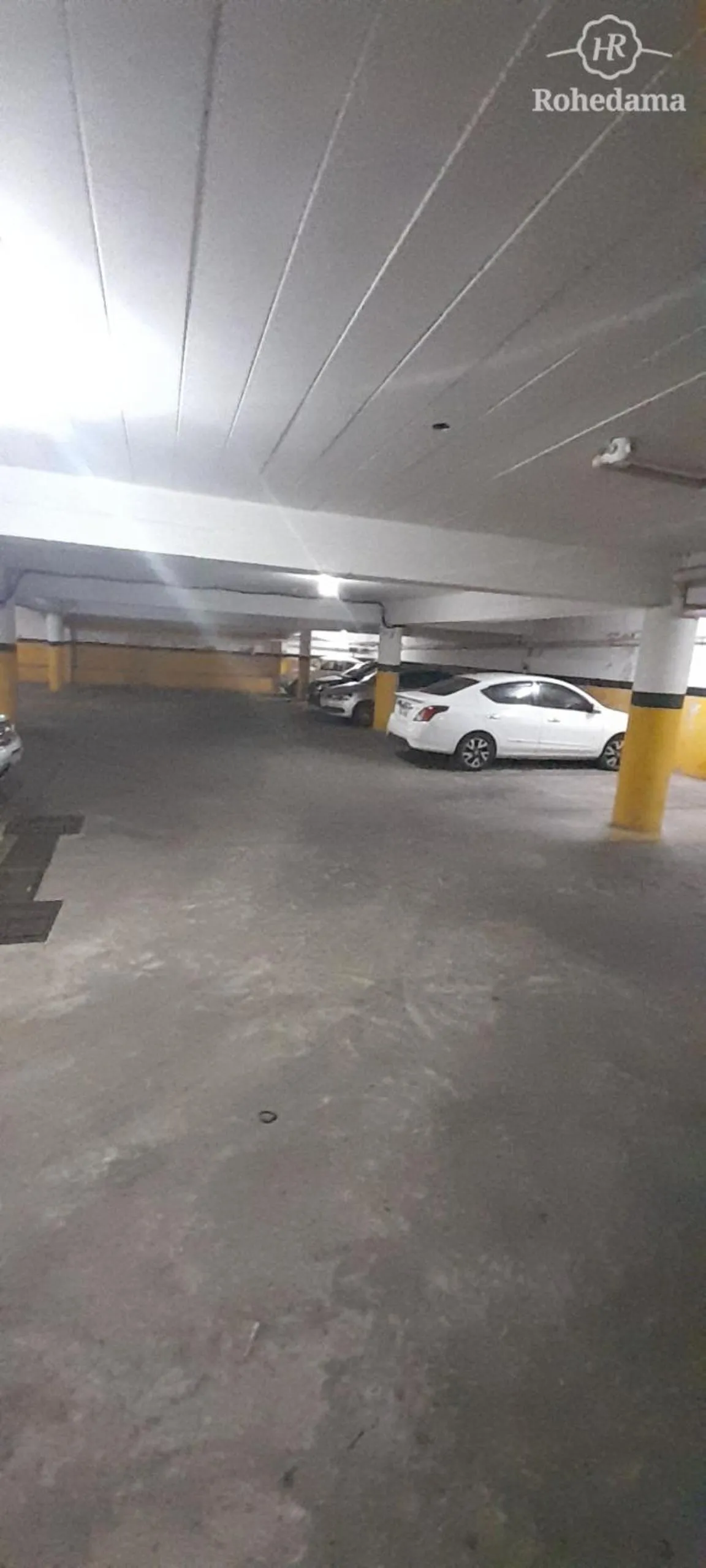 Parking in Rohedama Hotel