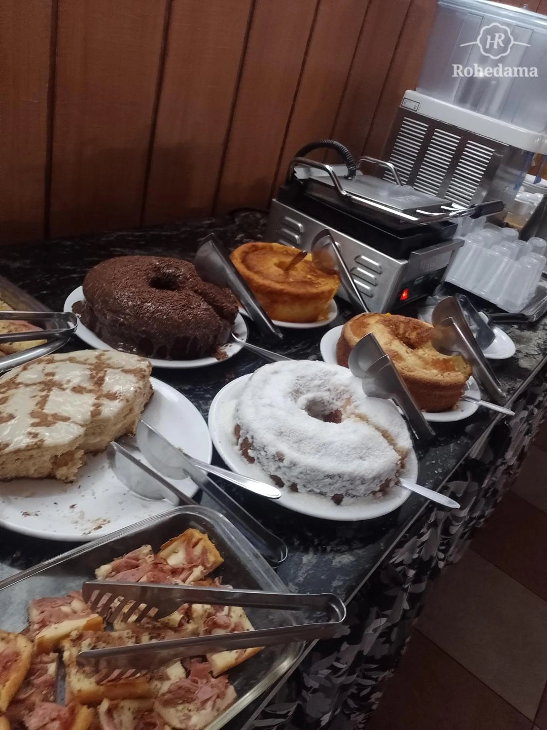 Breakfast in Rohedama Hotel