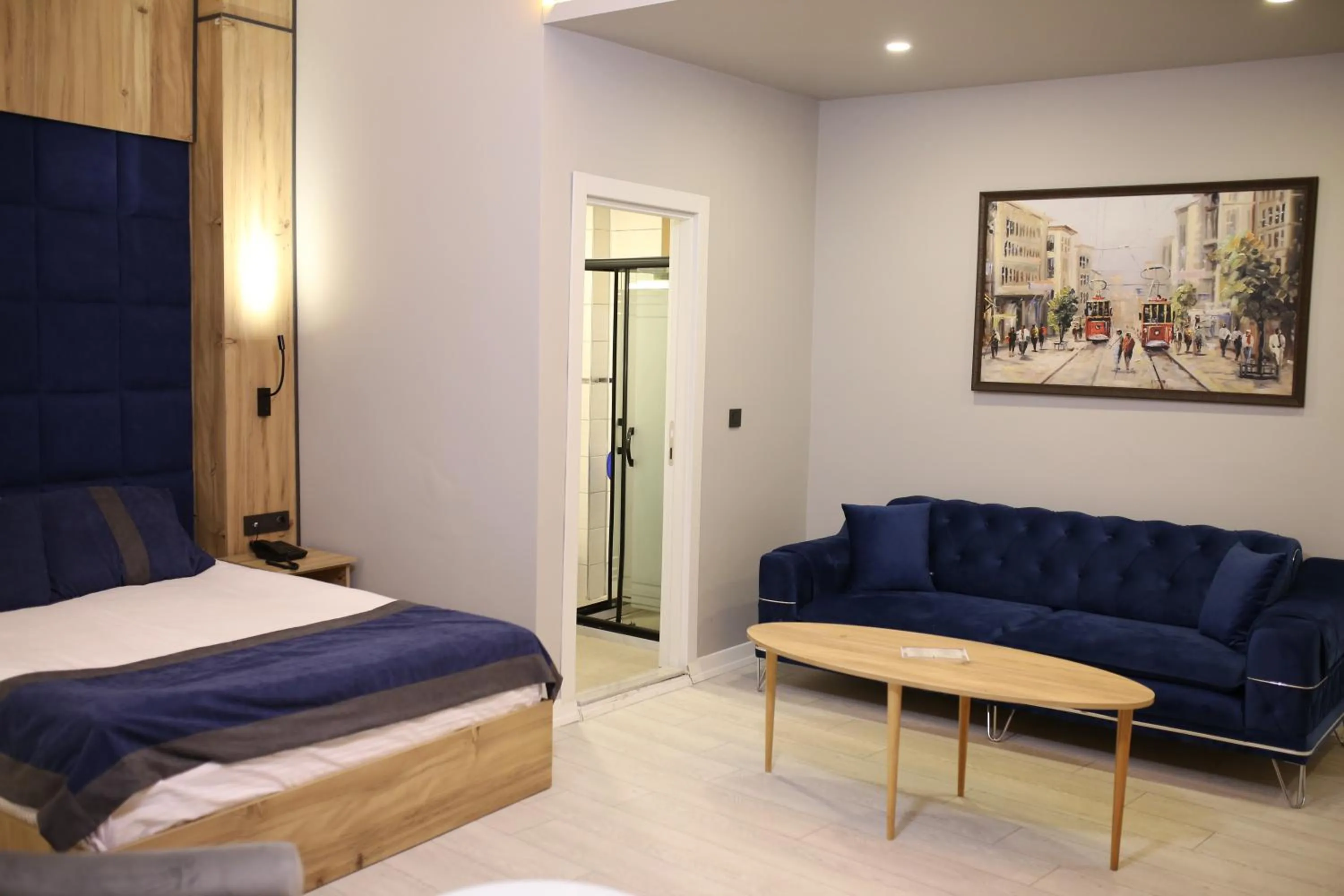 Living room, Bed in Grand Catalkaya Hotel