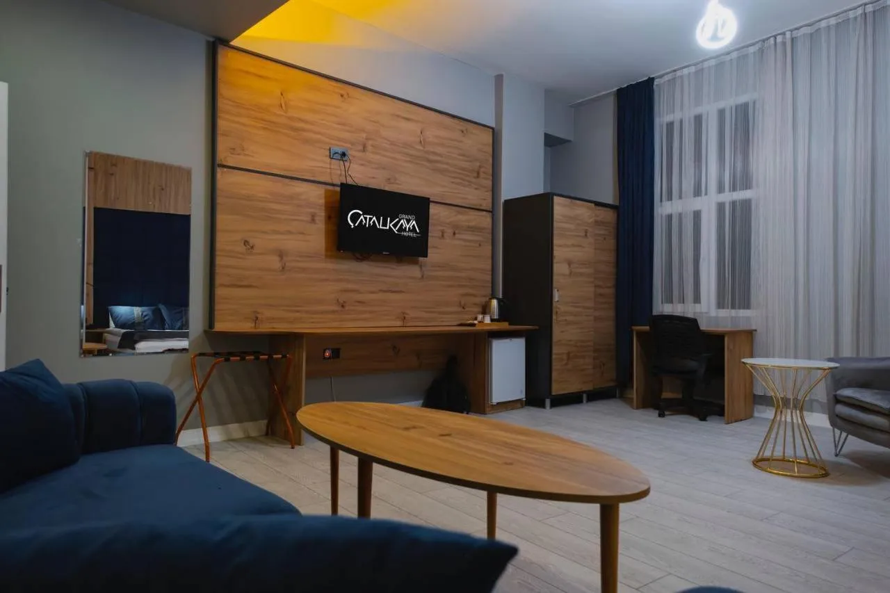 TV and multimedia in Grand Catalkaya Hotel