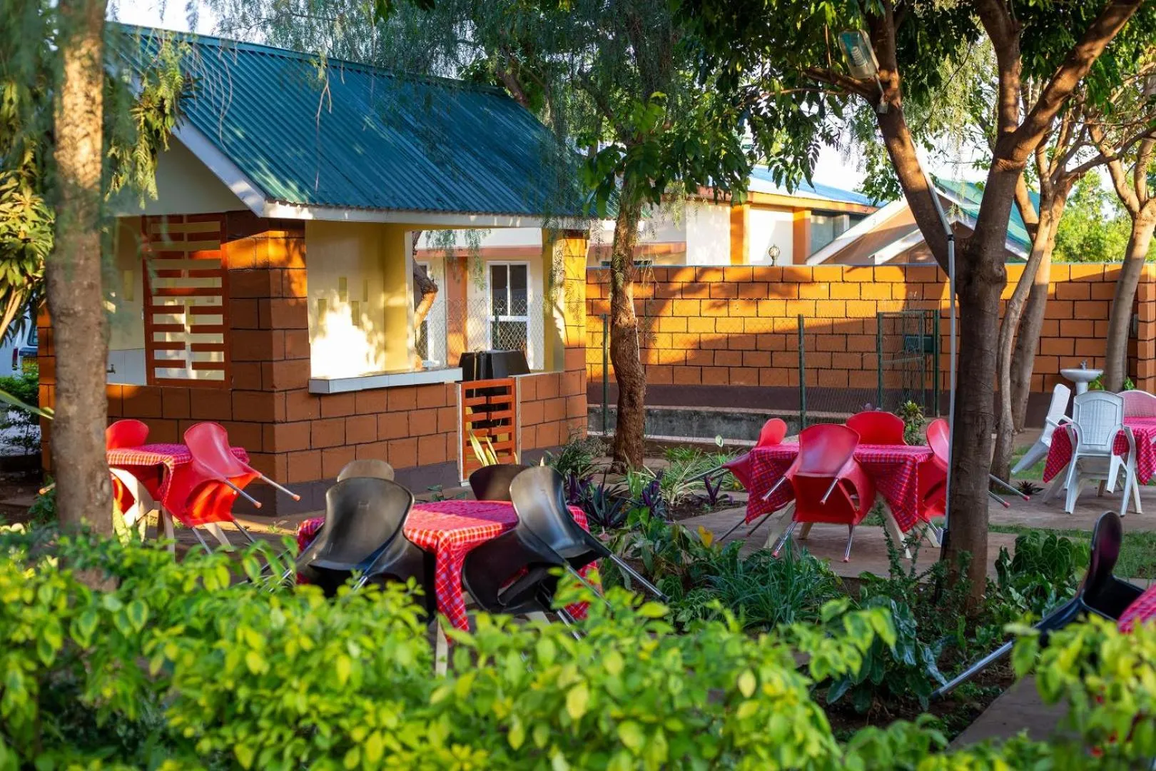 Lounge or bar in Kilimanjaro Snow Peak Hotel