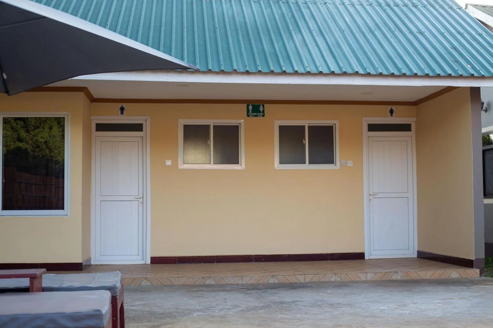 Toilet in Kilimanjaro Snow Peak Hotel