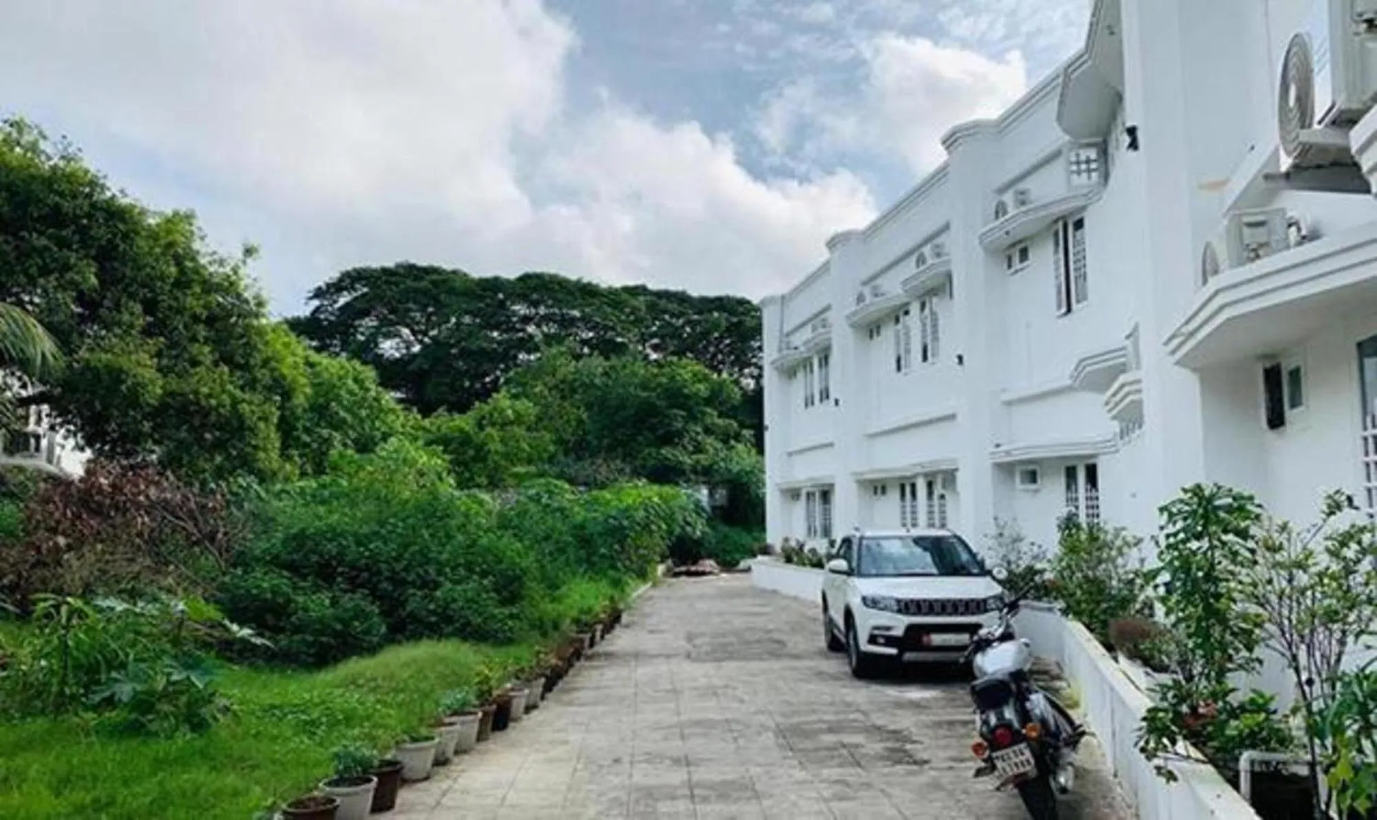 Property building in Ascot Hotel