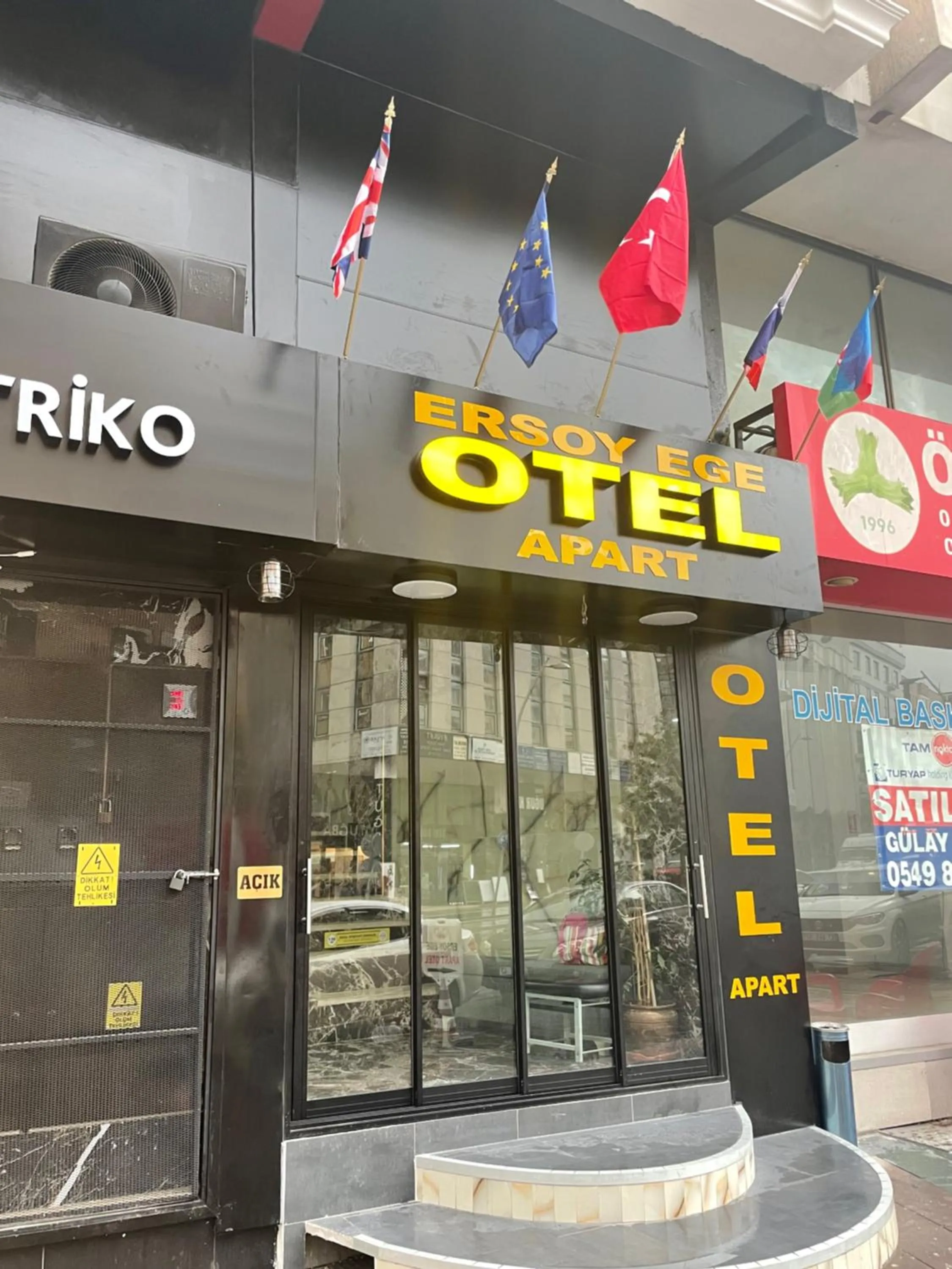 Facade/entrance in ERSOY EGE APART OTEL