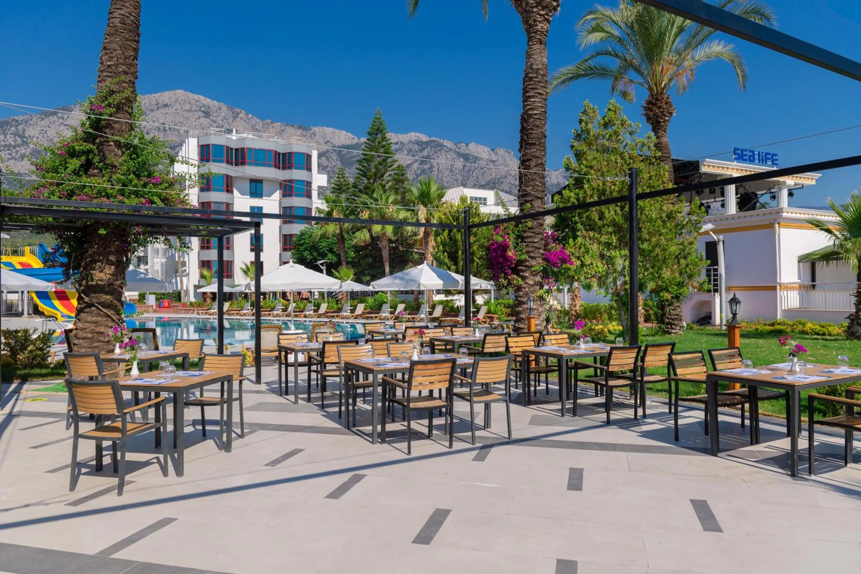 Restaurant/places to eat in Sealife Kemer Resort Hotel - Ultra All Inclusive