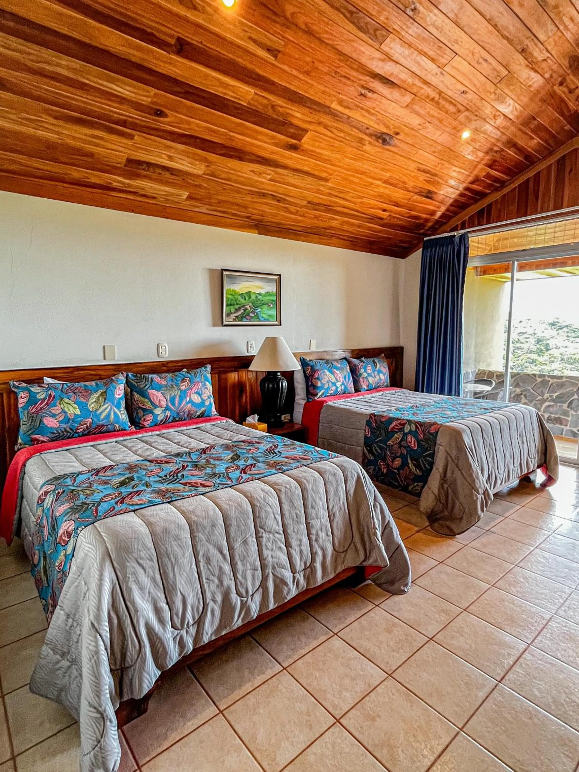 Bedroom, Bed in Hotel Montaña Monteverde