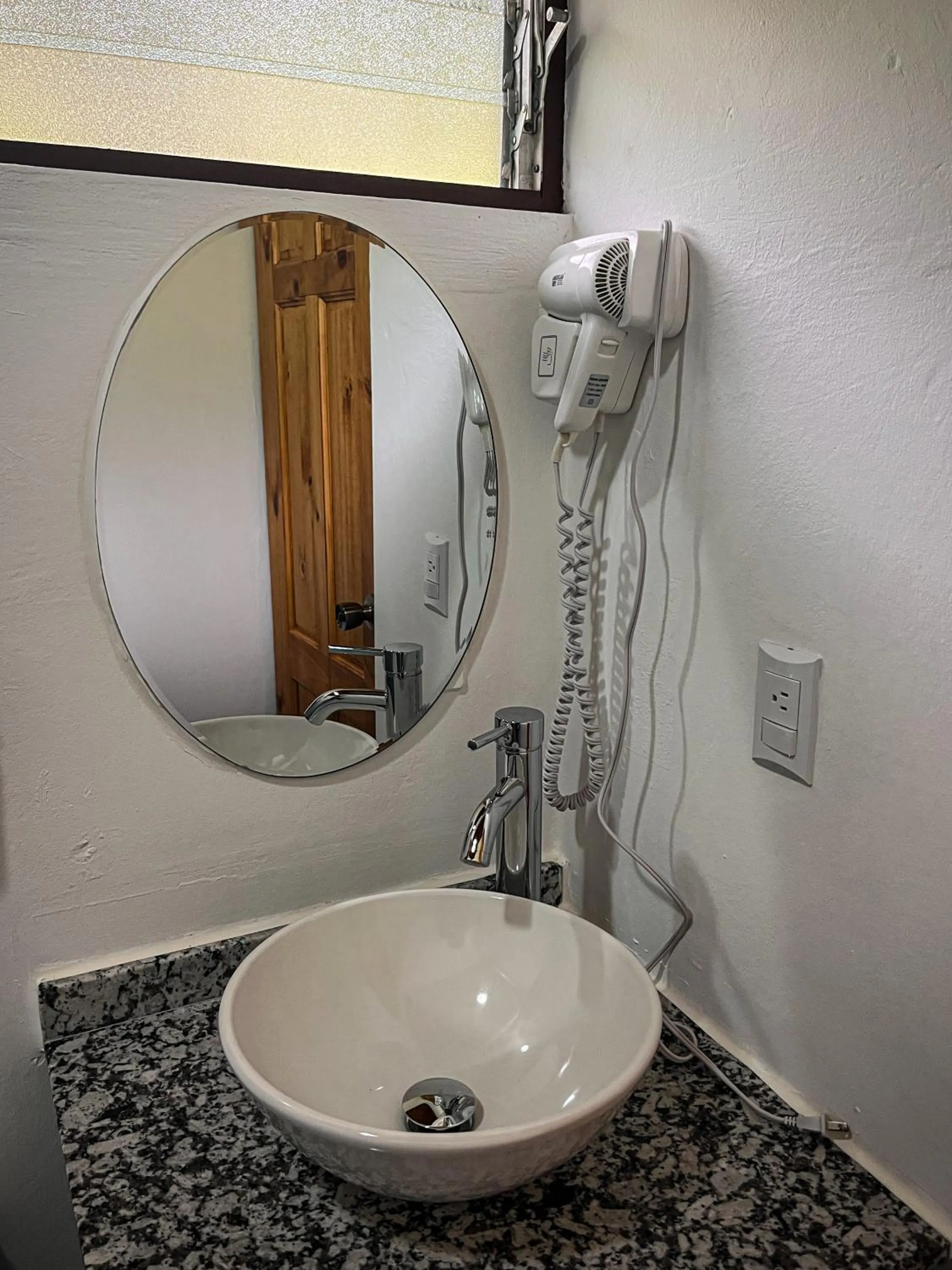 Bathroom in Hotel Montaña Monteverde