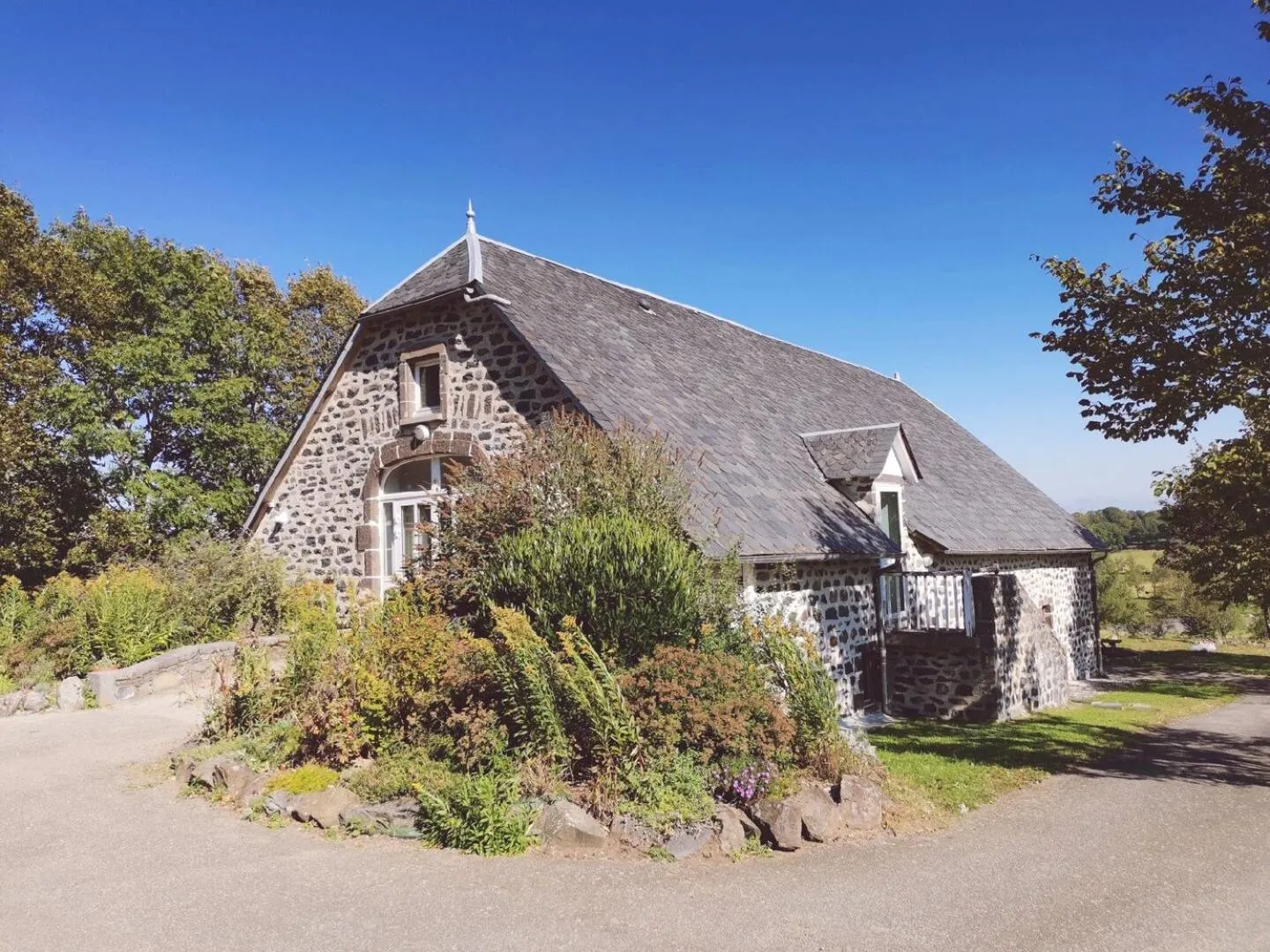 Property building in Maison d'Hôtes La Grange