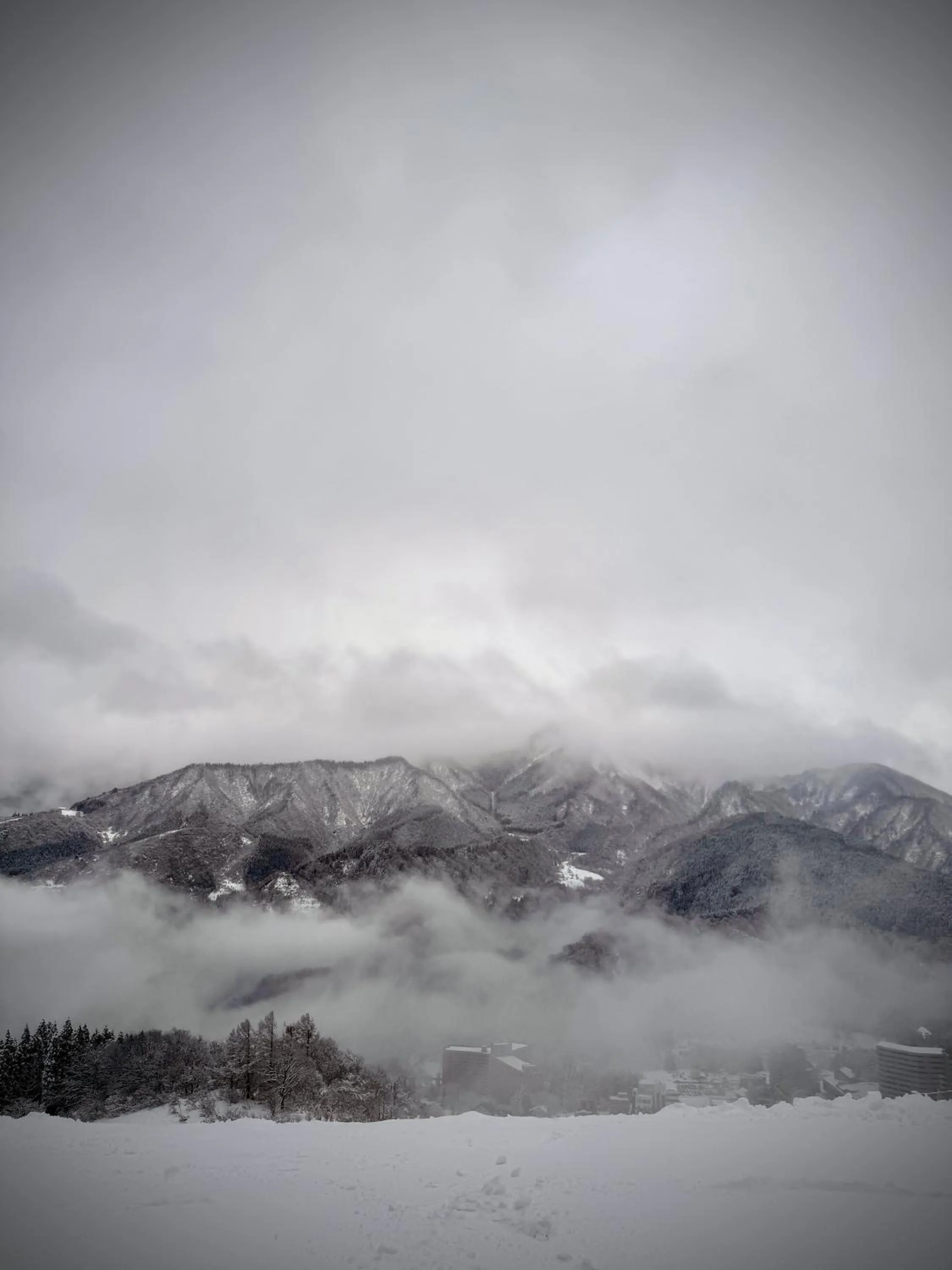 Winter in Yuzawa Hotel New Fukudaya-ski in ski out