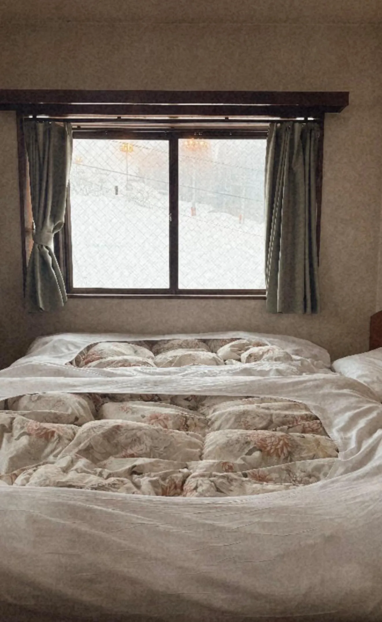 Bed in Yuzawa Hotel New Fukudaya-ski in ski out