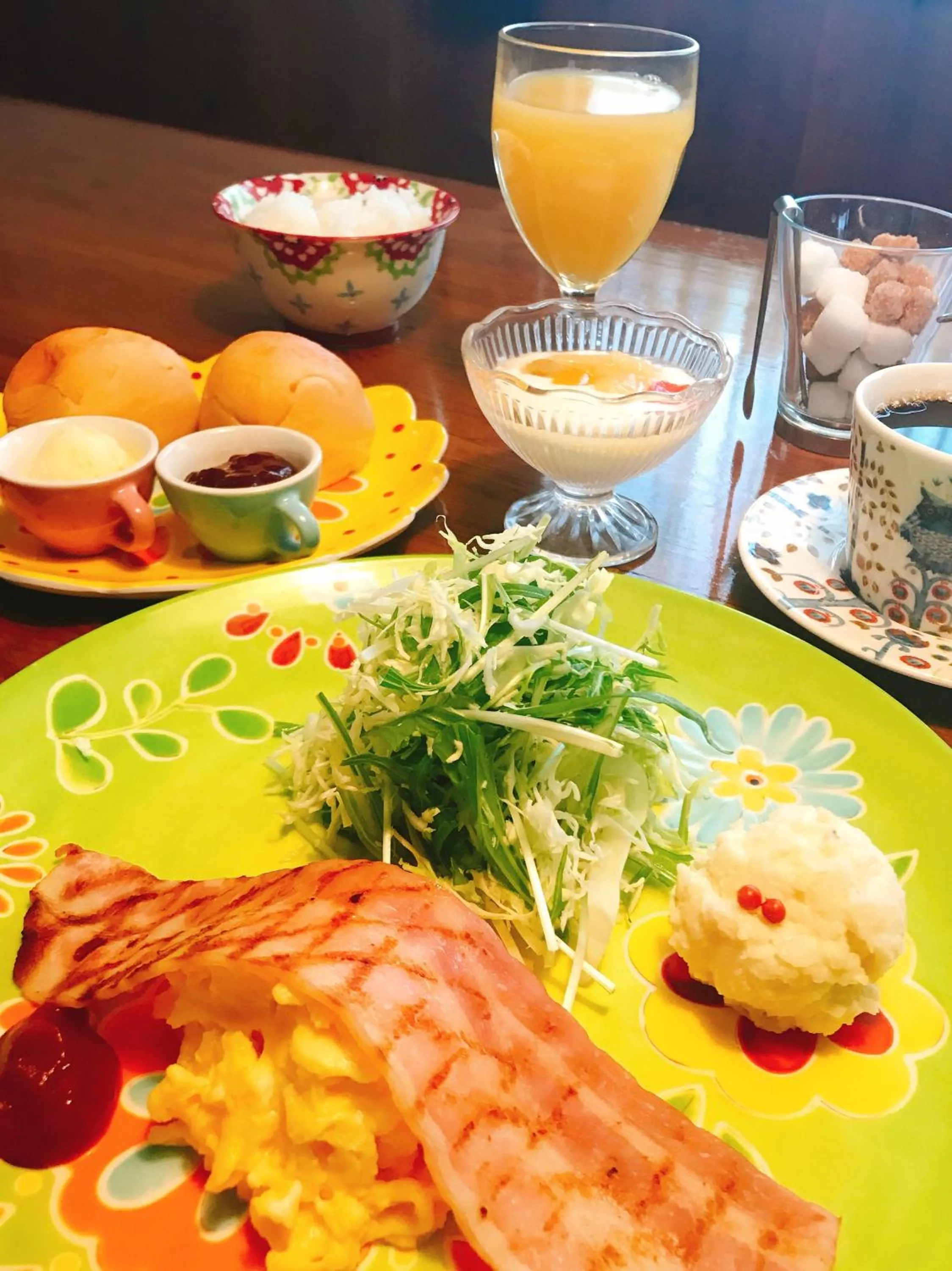 Breakfast in Pension Oz