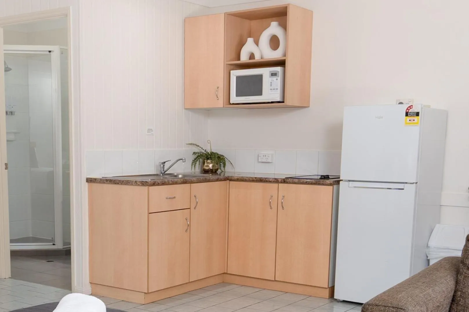 Kitchen or kitchenette in Best Western Tuscany on Tor Motor Inn