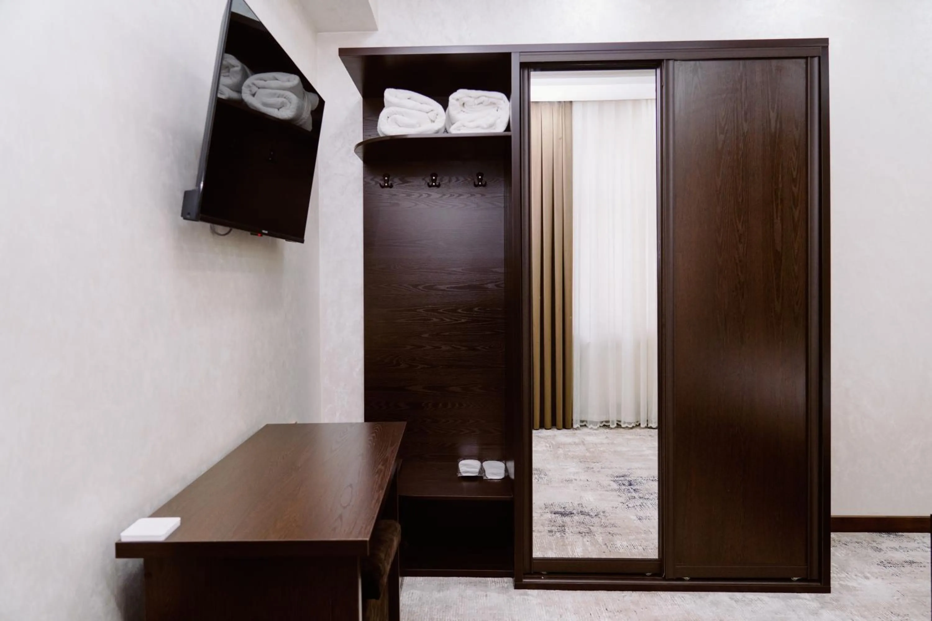 TV and multimedia in PGA Hotel Free Shuttle to Airport