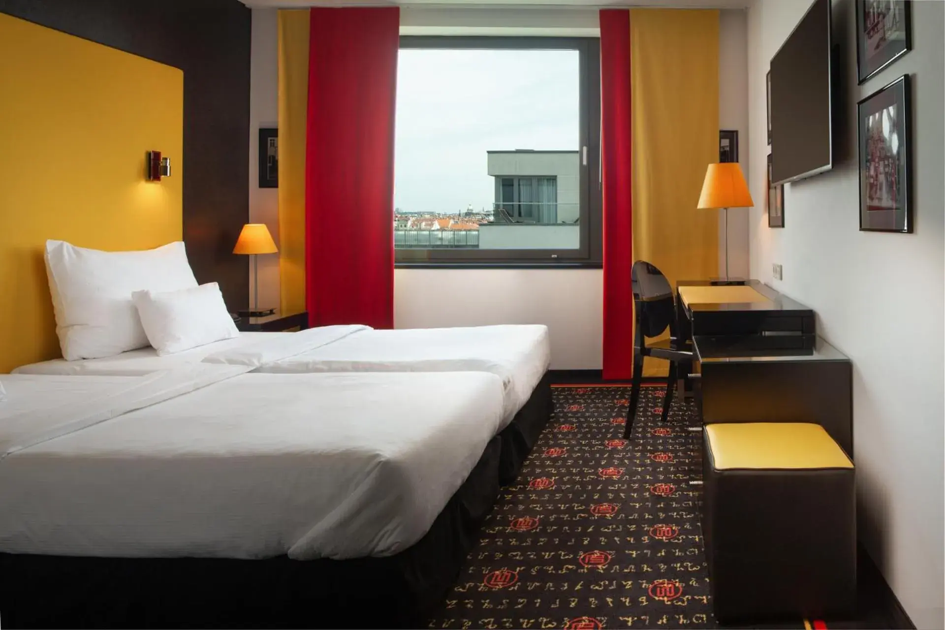 Executive Double or Twin Room with Garden View and Free Access to Executive Lounge in OREA Hotel Angelo Praha Executive Double or Twin Room with Garden View and Free Access to Executive Lounge in OREA Hotel Angelo Praha