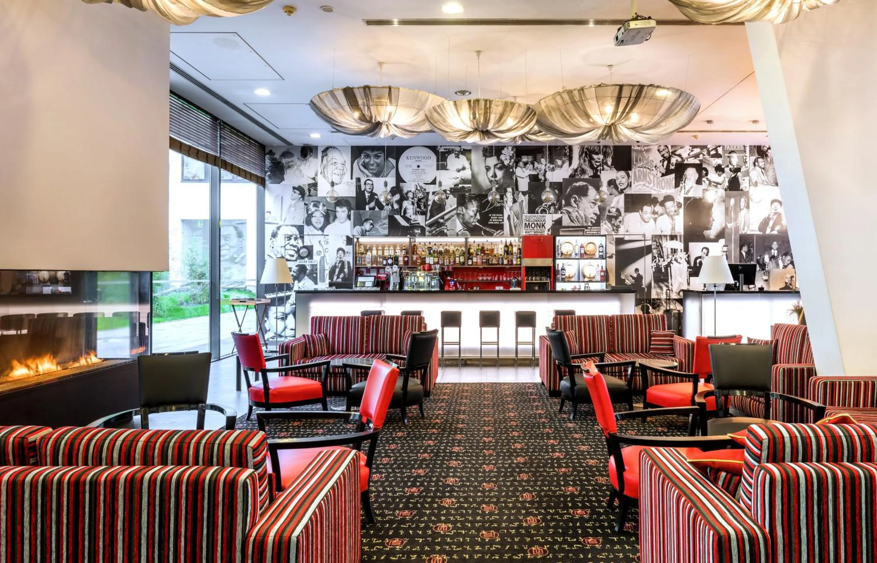 Restaurant/places to eat in OREA Hotel Angelo Praha